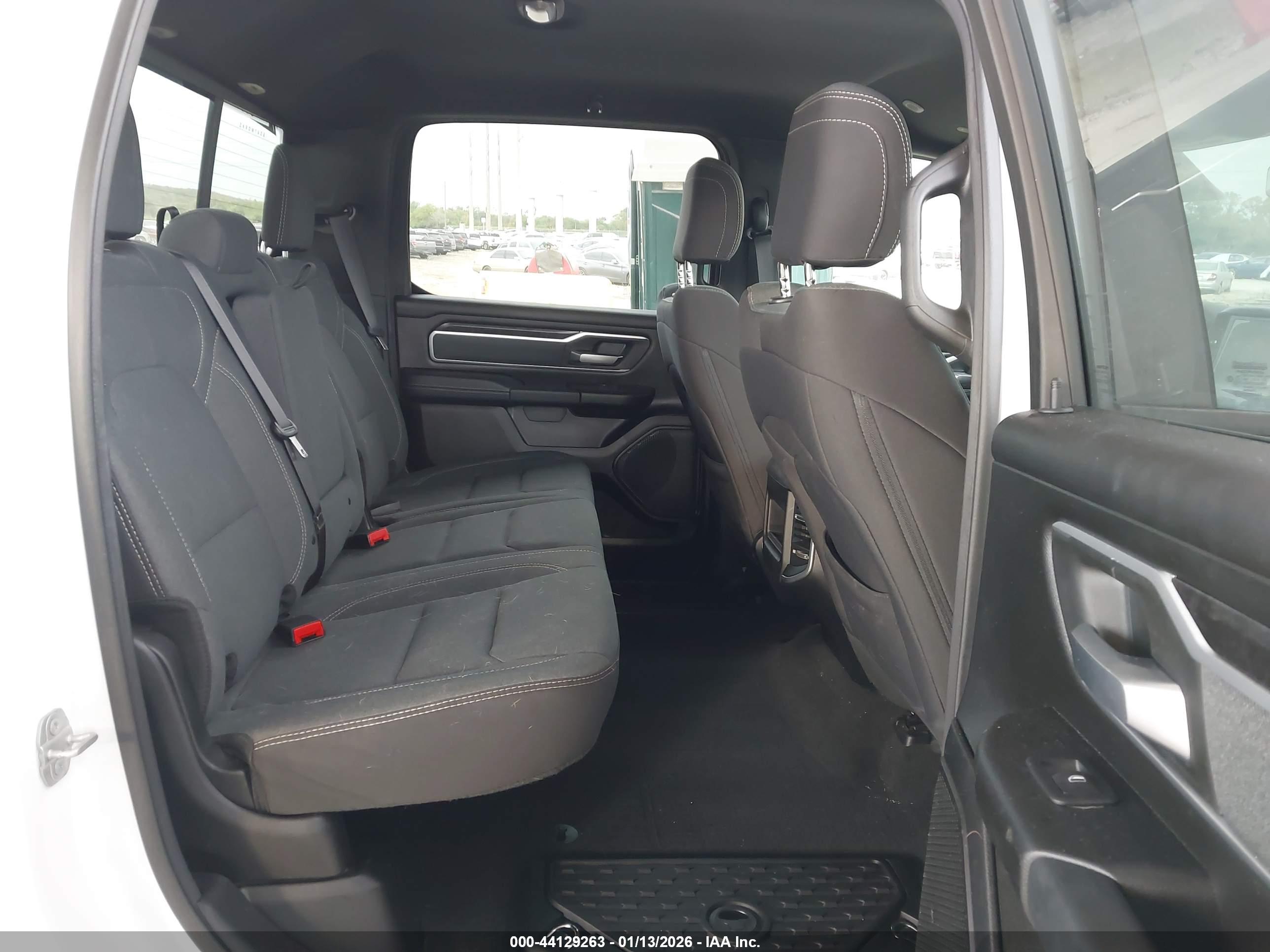 RAM 1500 image 8