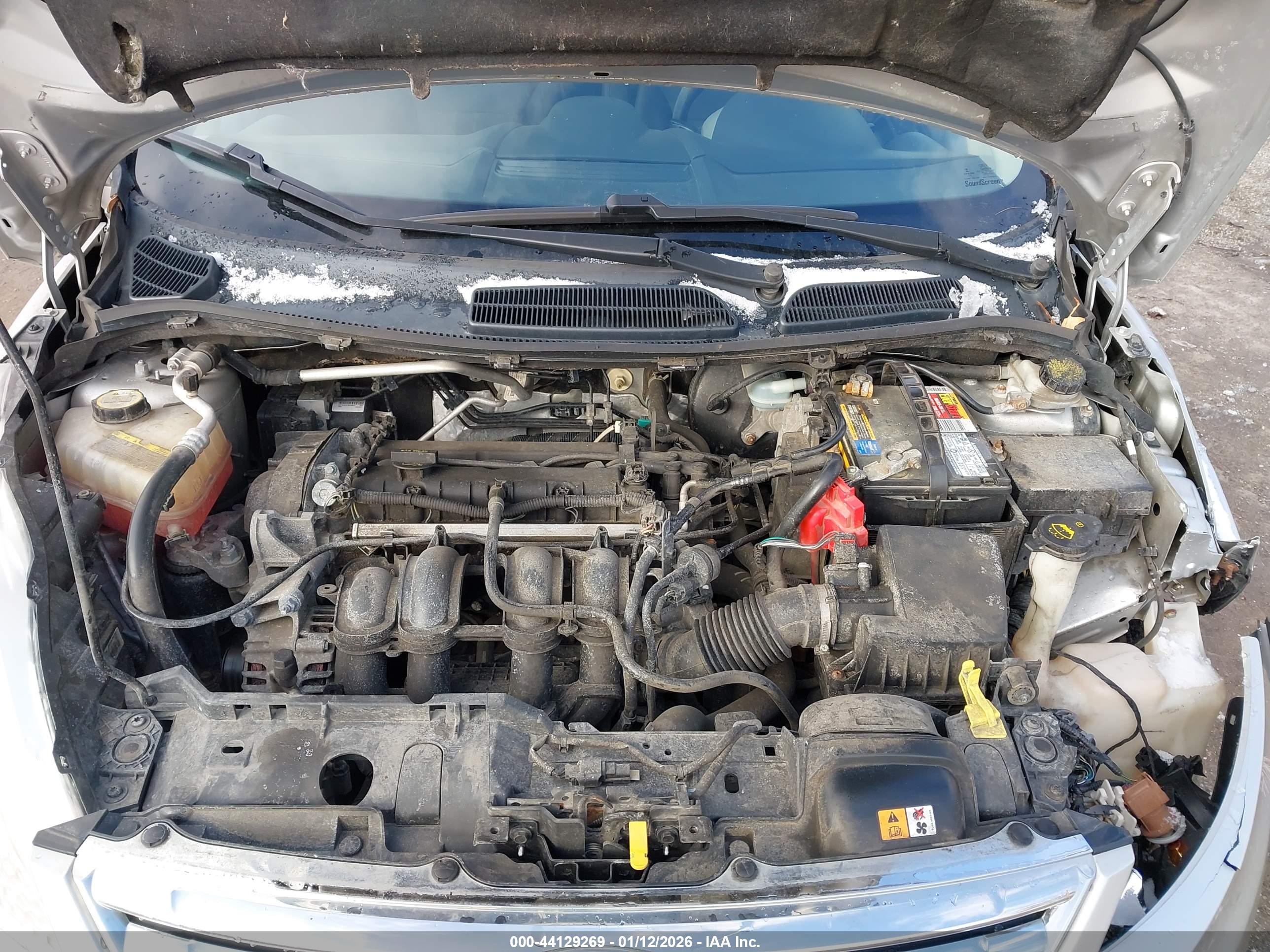 FORD FIESTA image 10