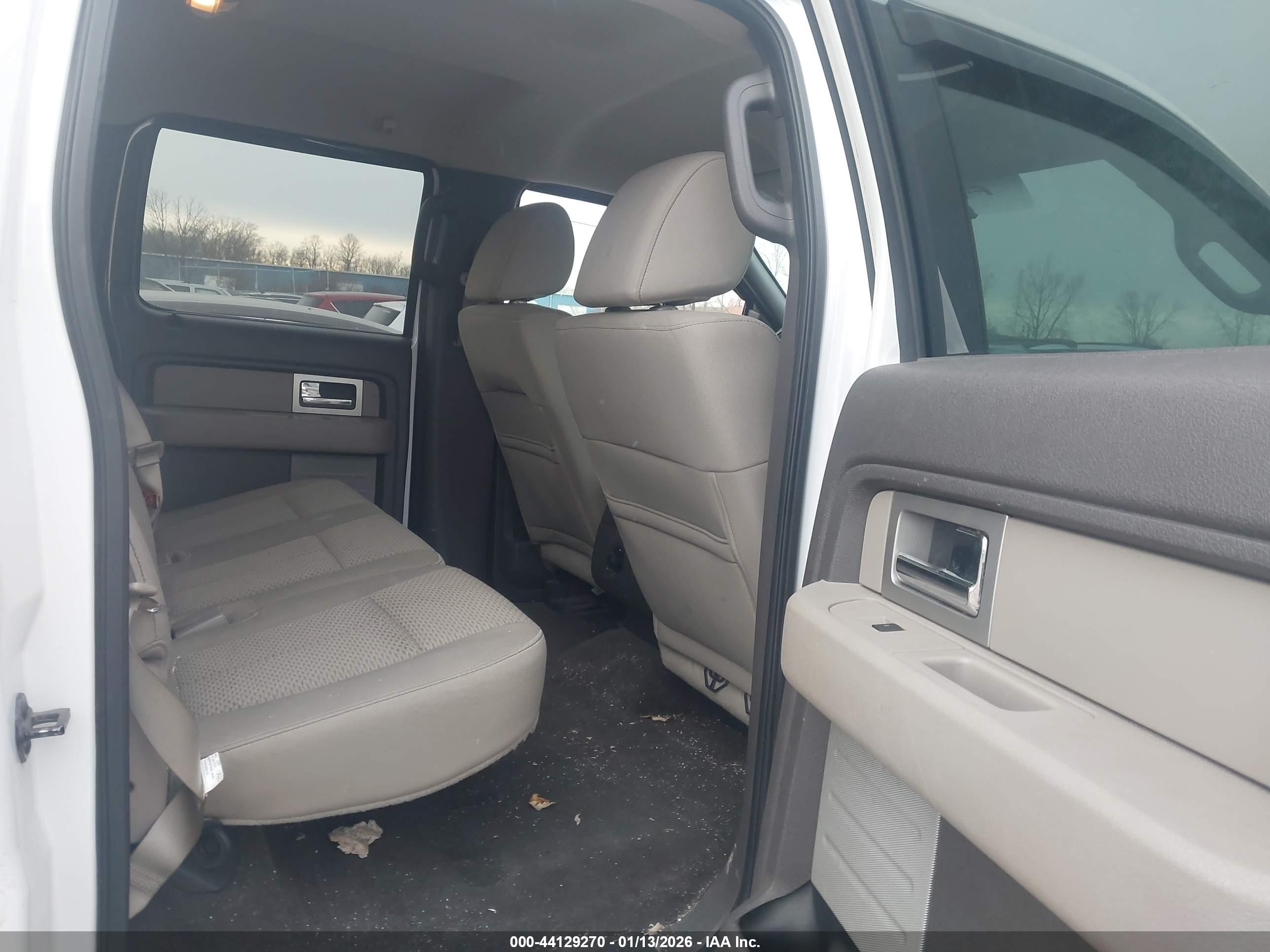 FORD F-150 image 8