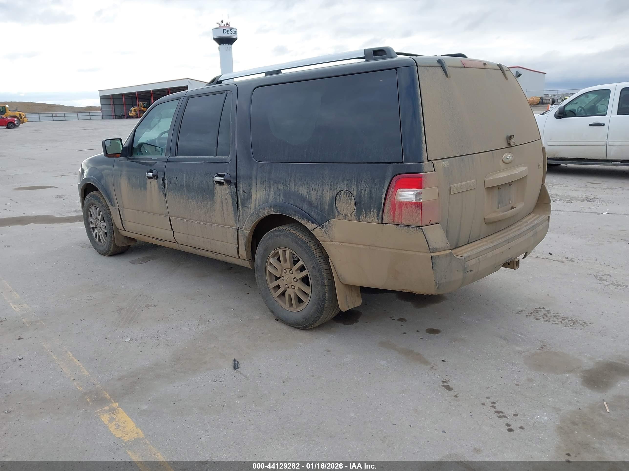 FORD EXPEDITION image 3