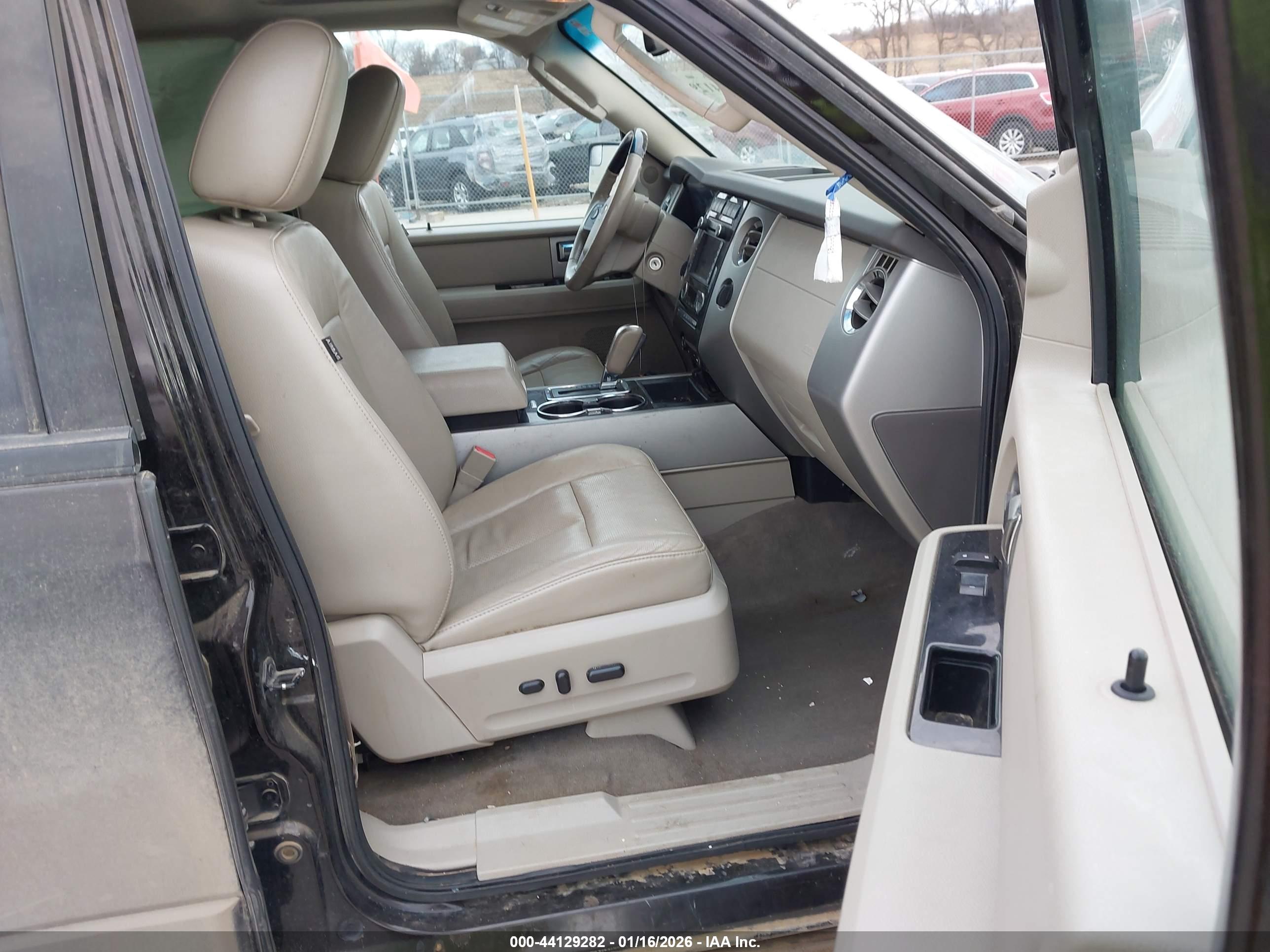 FORD EXPEDITION image 5