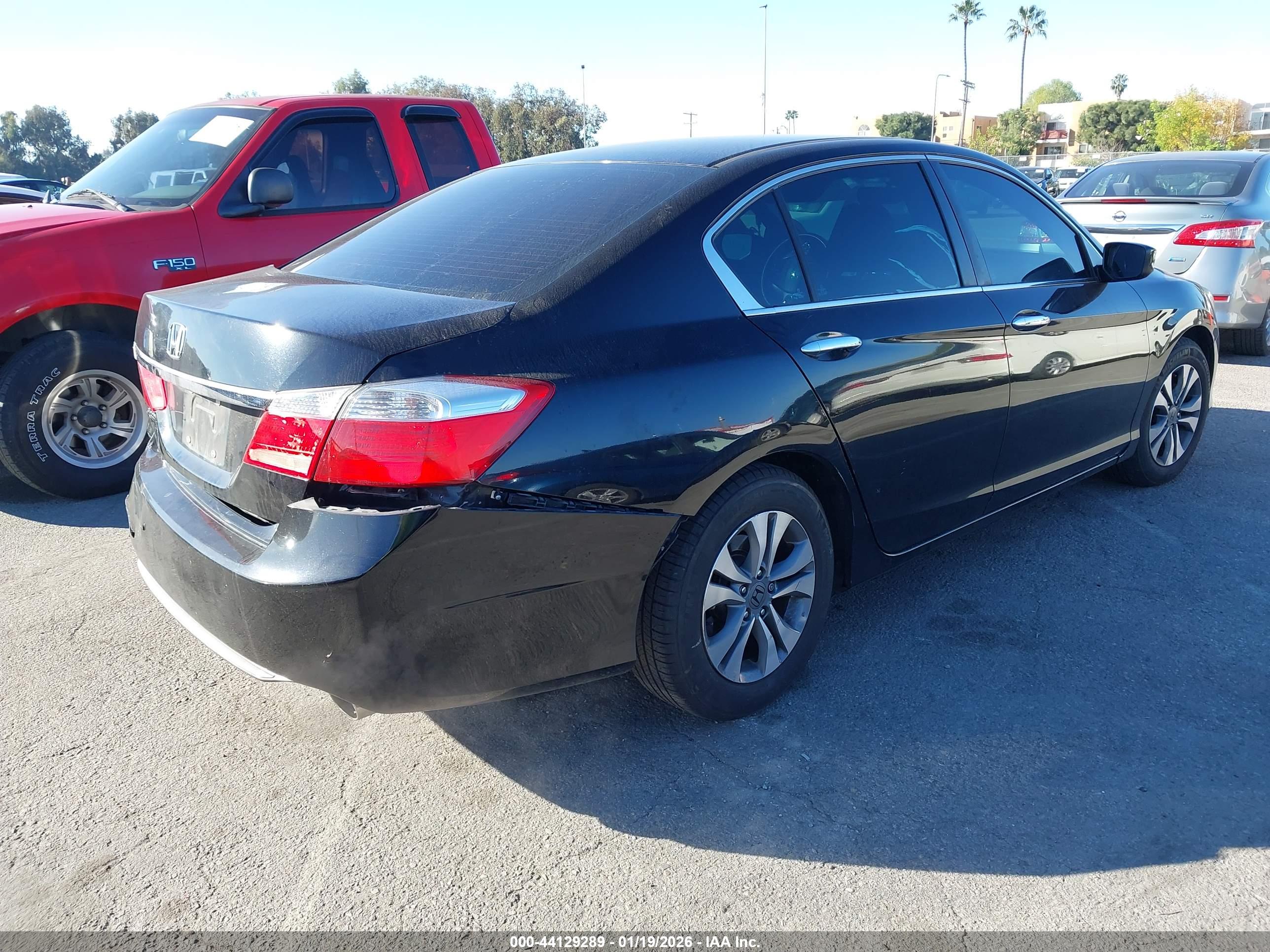 HONDA ACCORD image 4