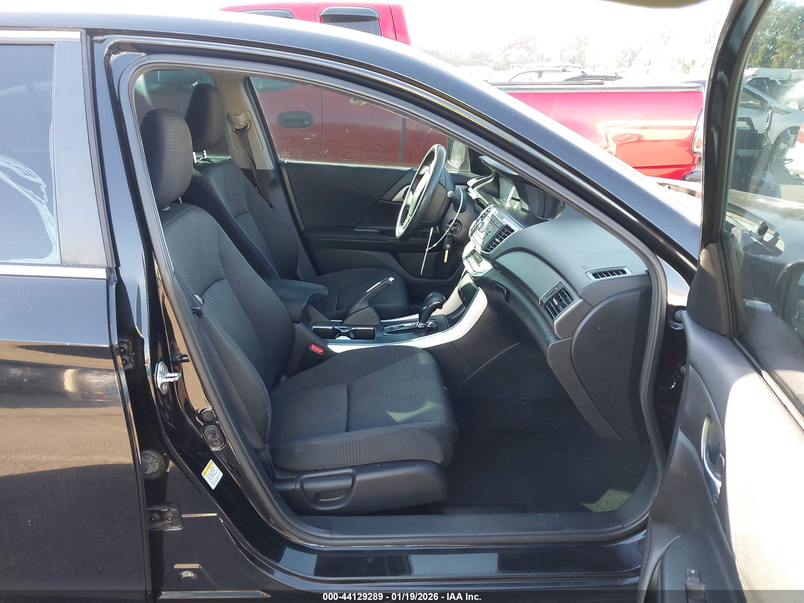 HONDA ACCORD image 5