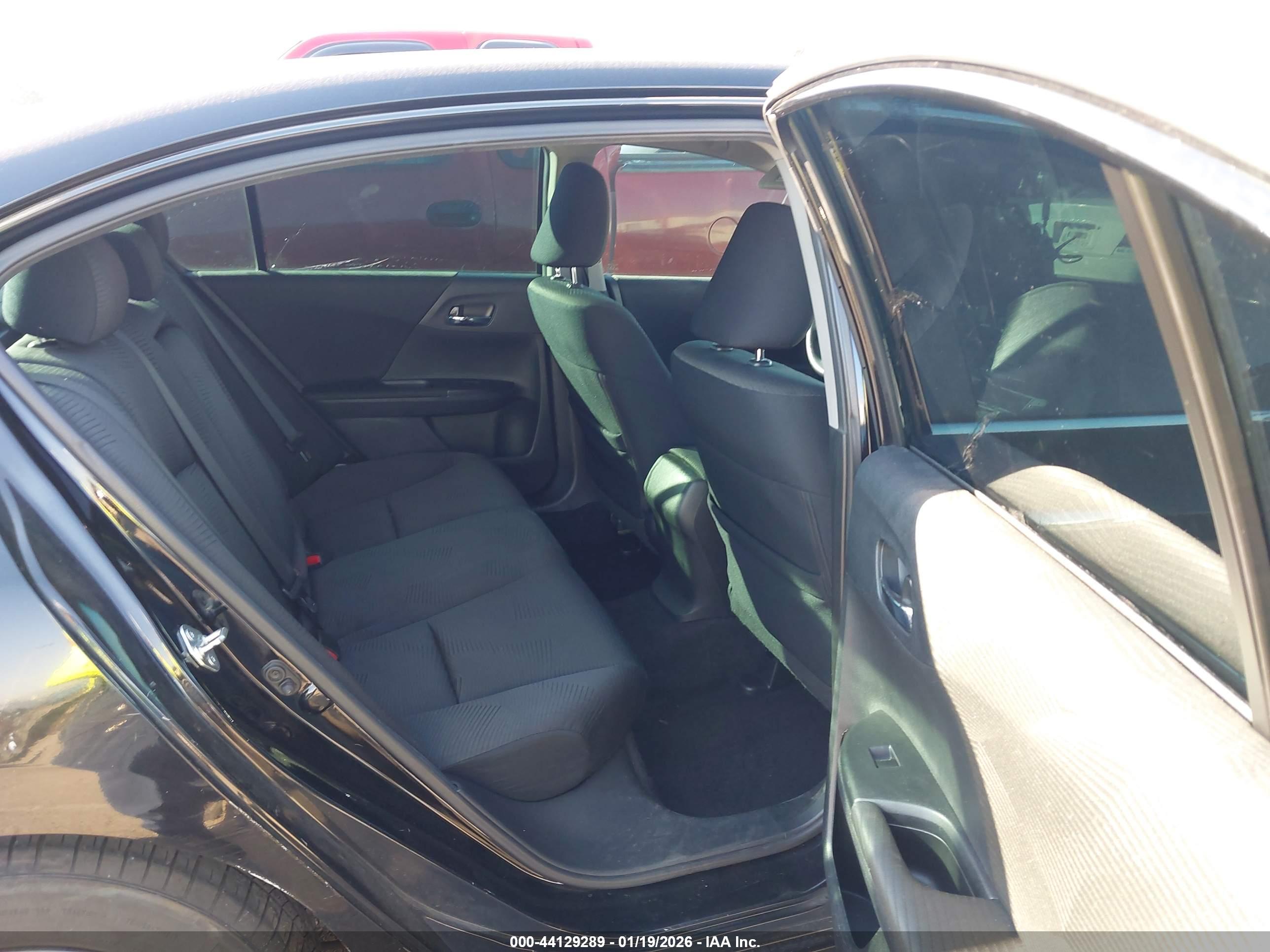 HONDA ACCORD image 8