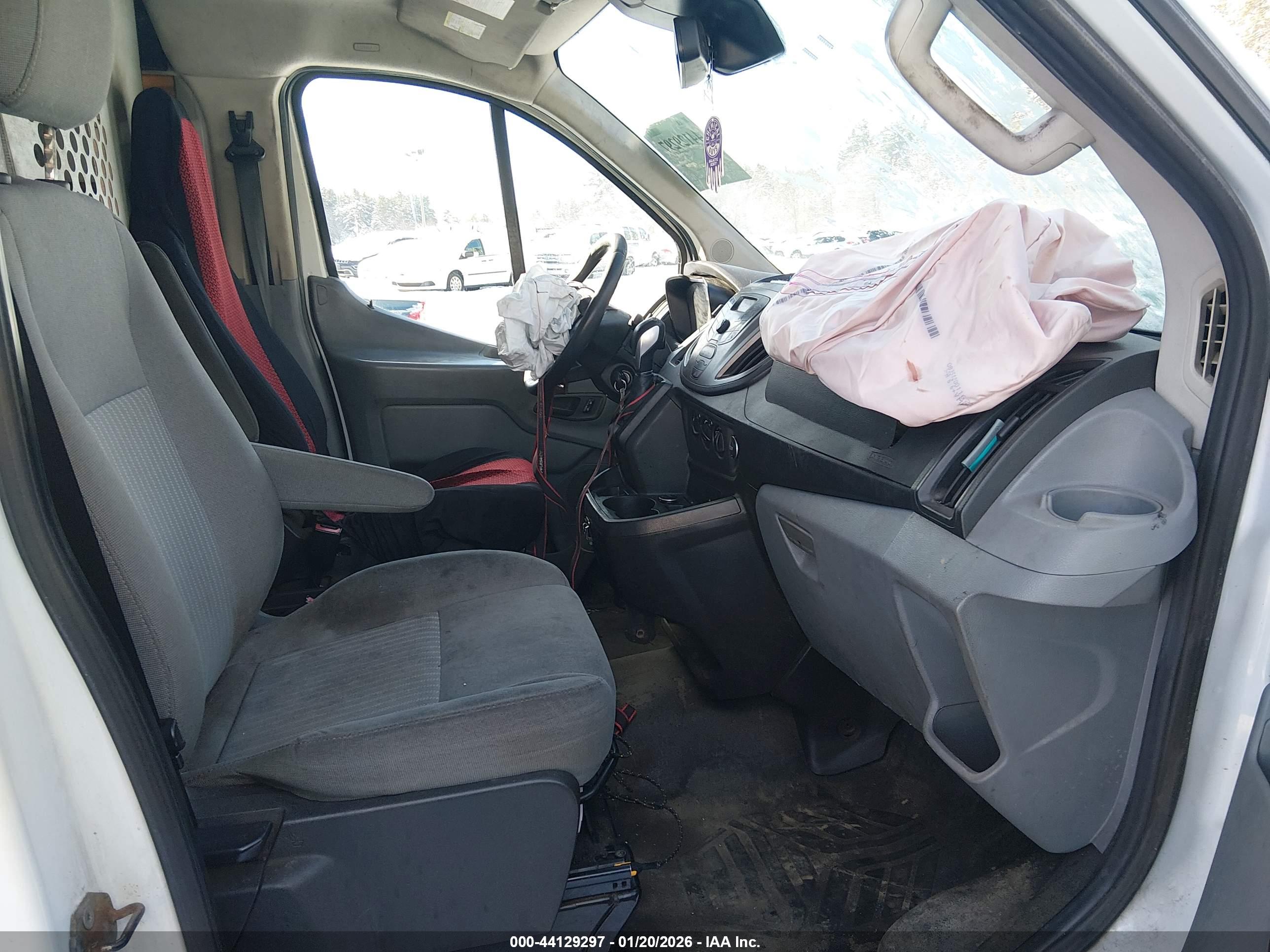 FORD TRANSIT-250 image 5