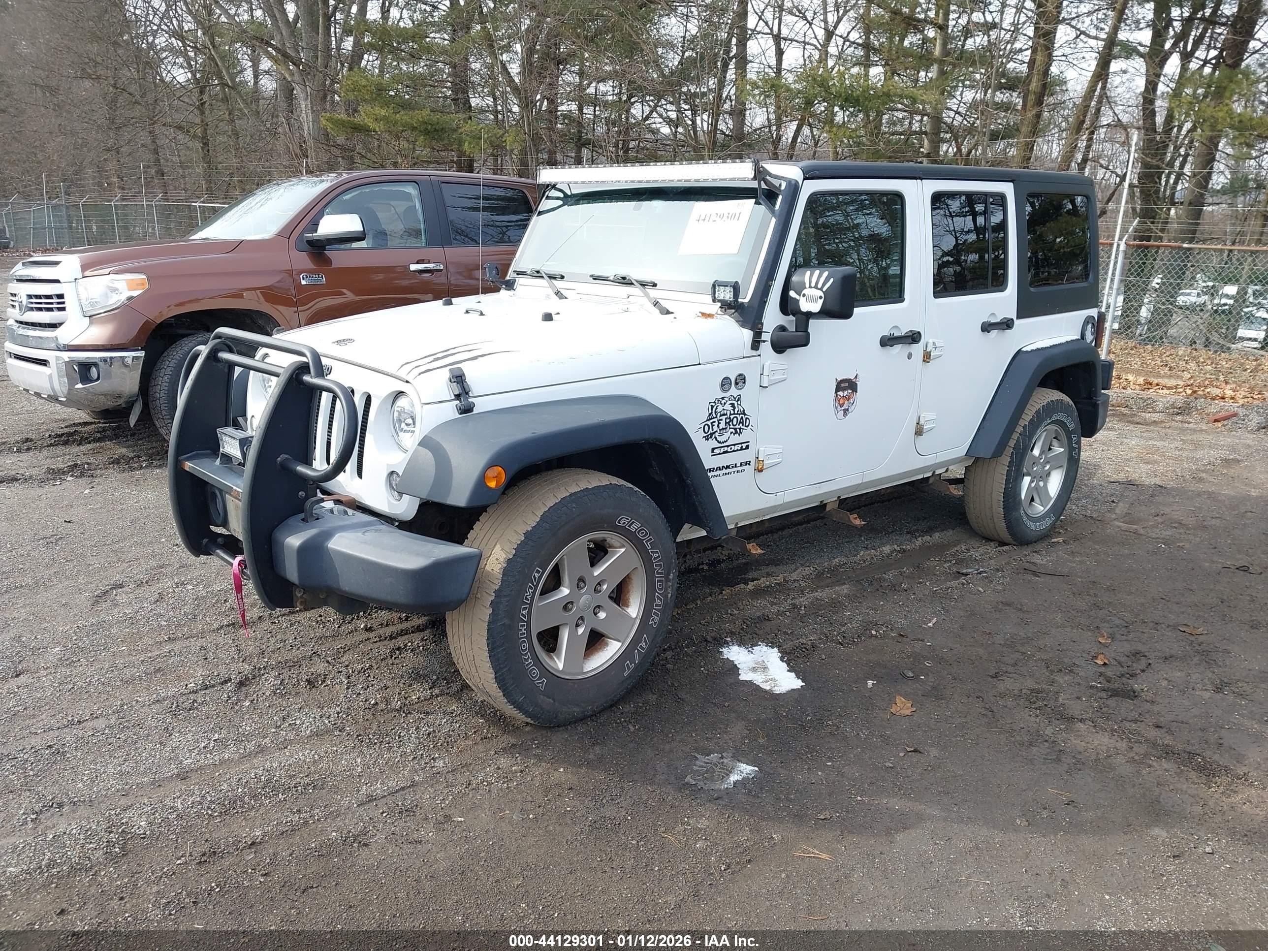 JEEP WRANGLER image 2