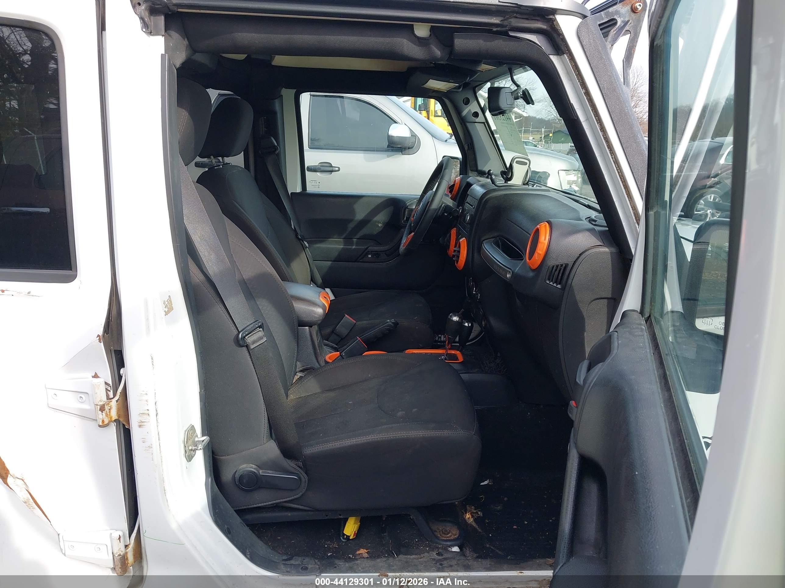 JEEP WRANGLER image 5