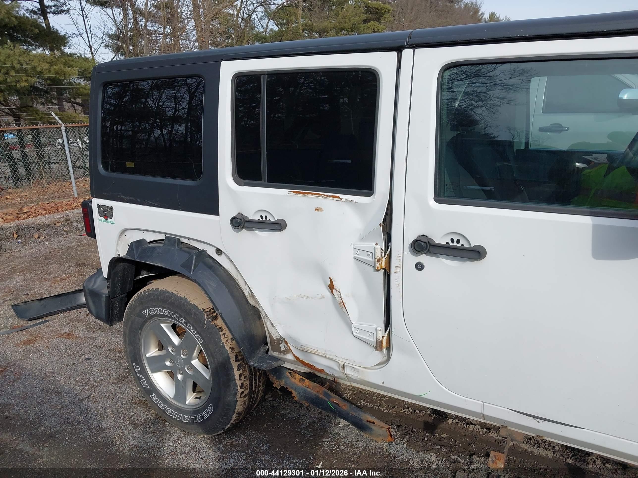 JEEP WRANGLER image 6