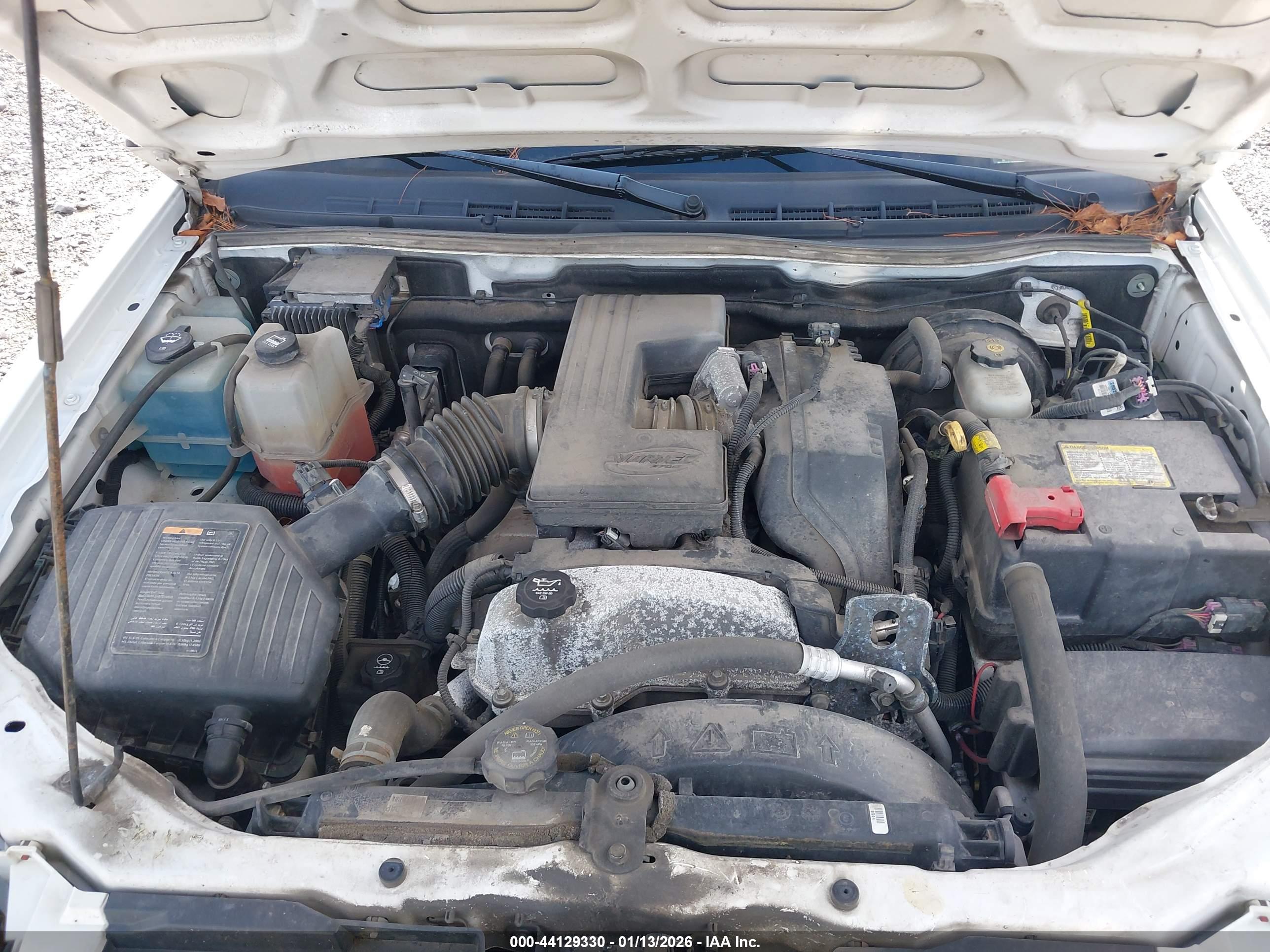 CHEVROLET COLORADO image 10