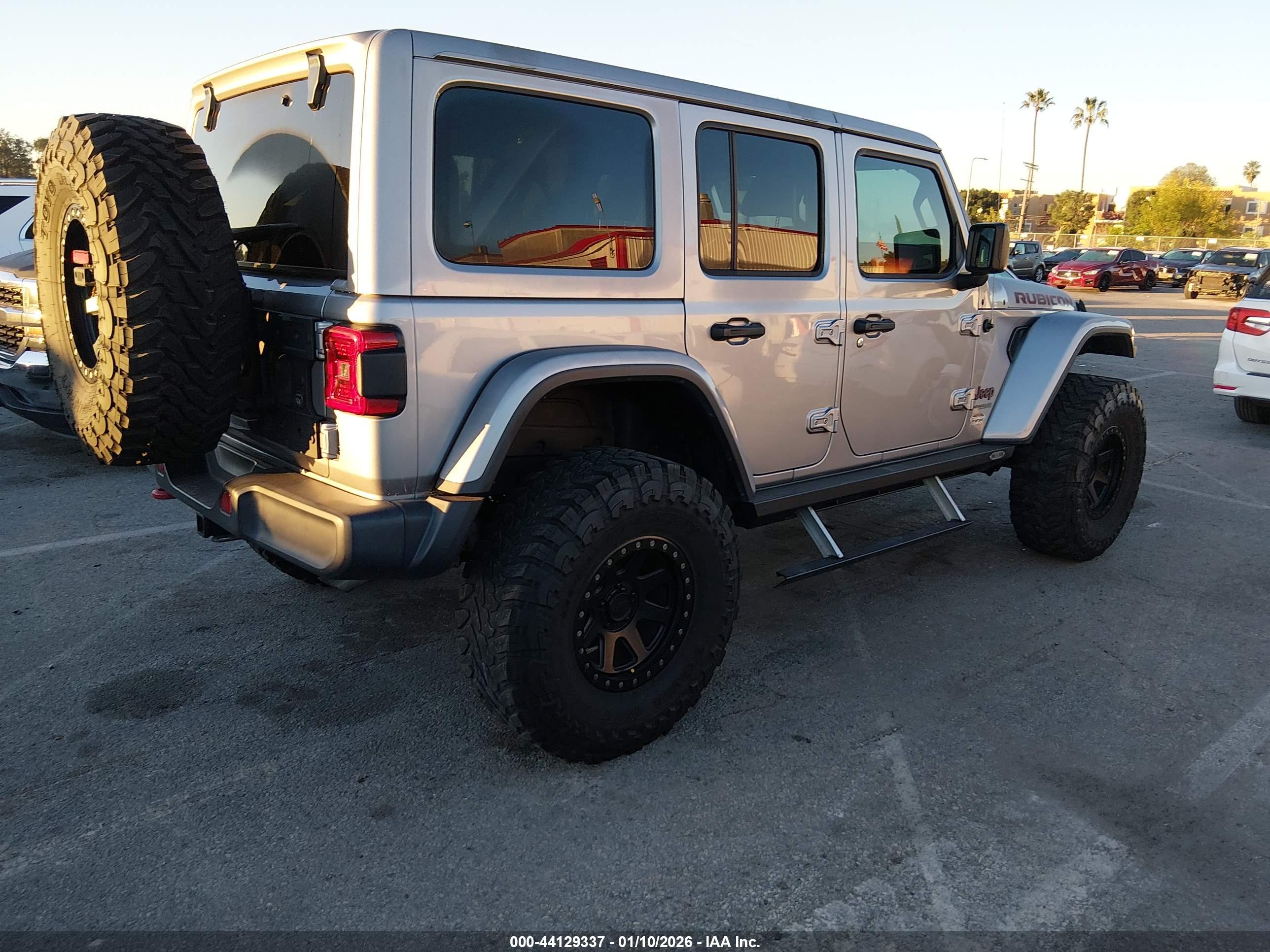 JEEP WRANGLER image 4