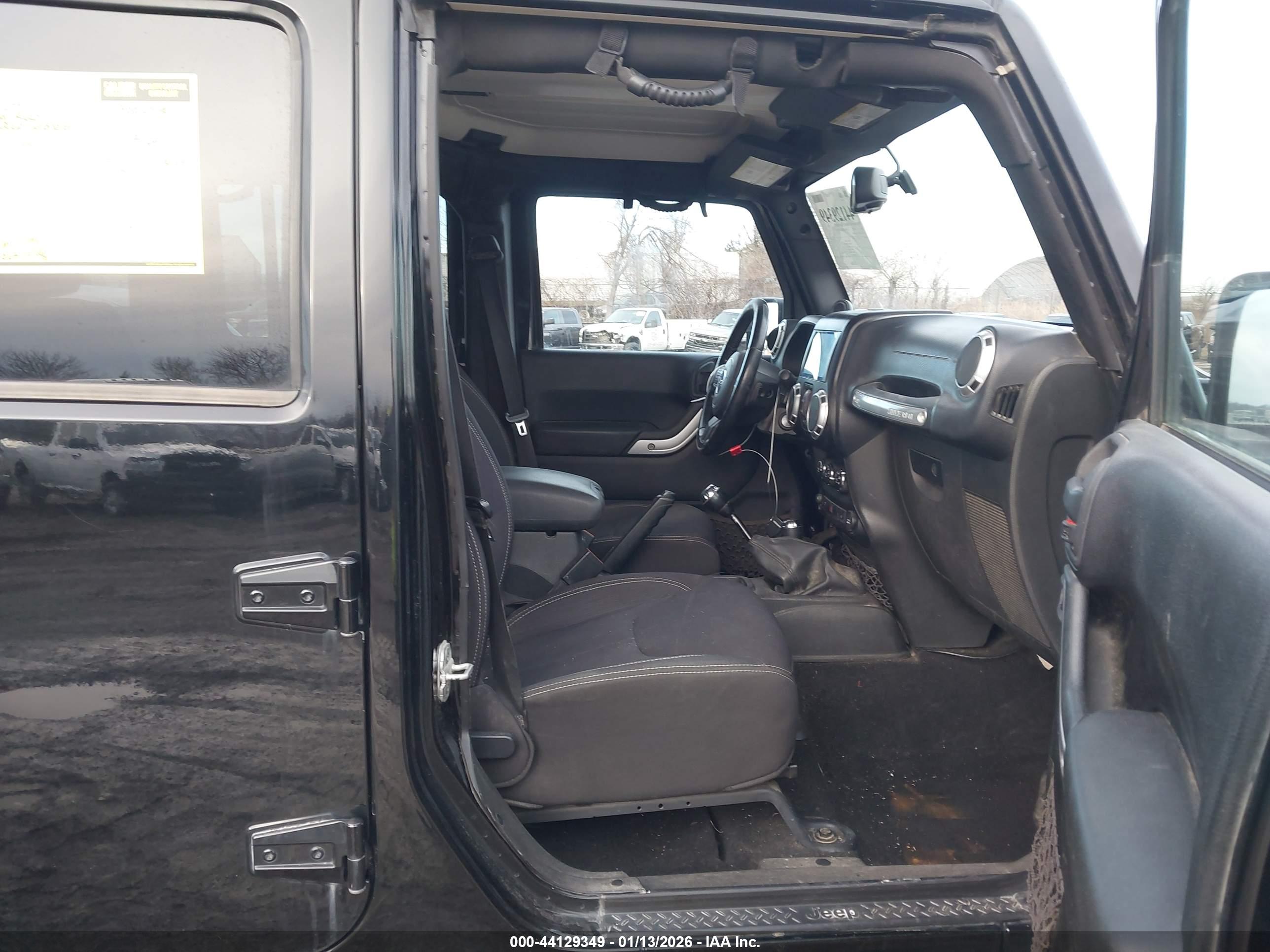 JEEP WRANGLER image 5