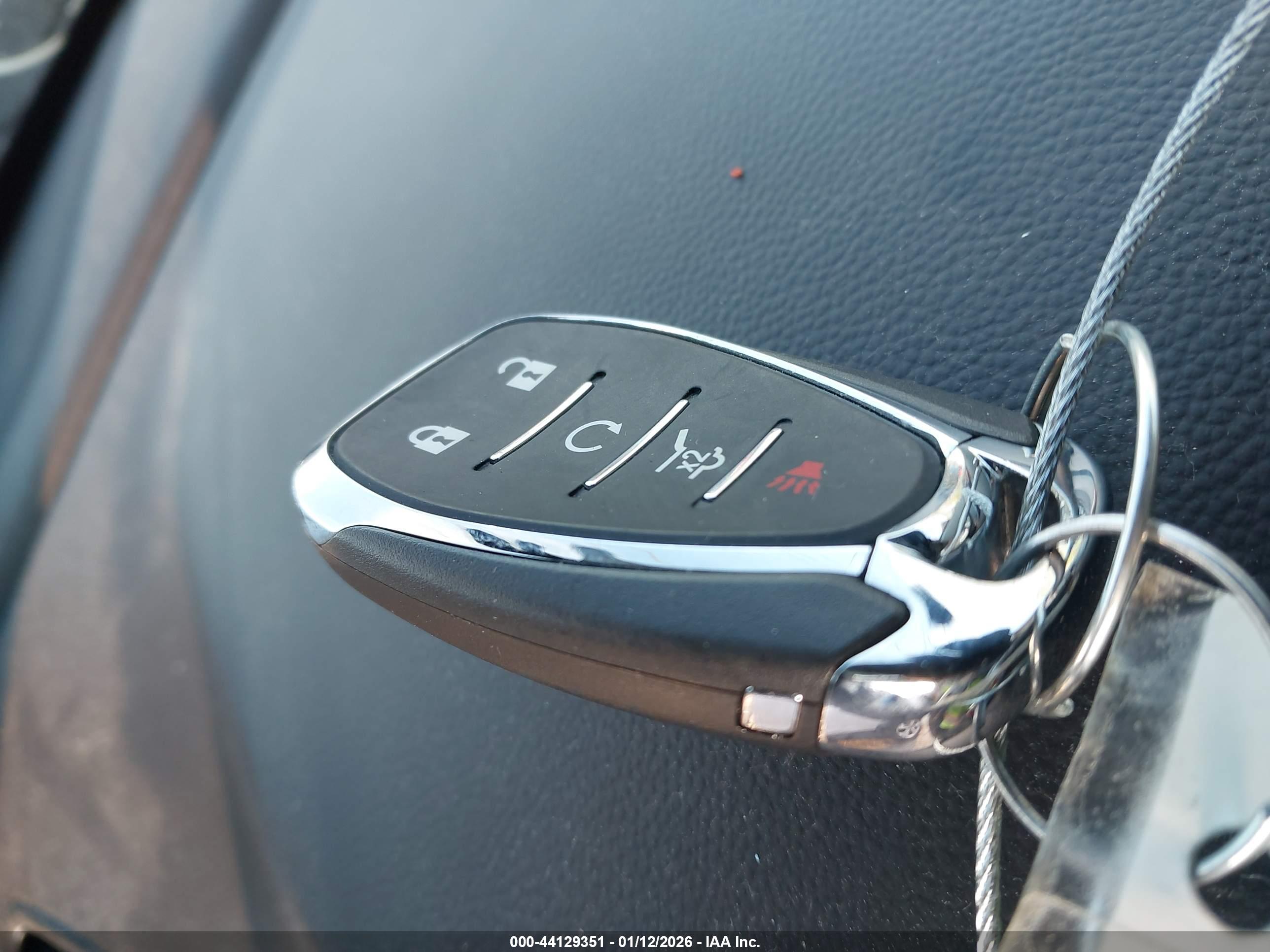 CHEVROLET TRAVERSE image 11
