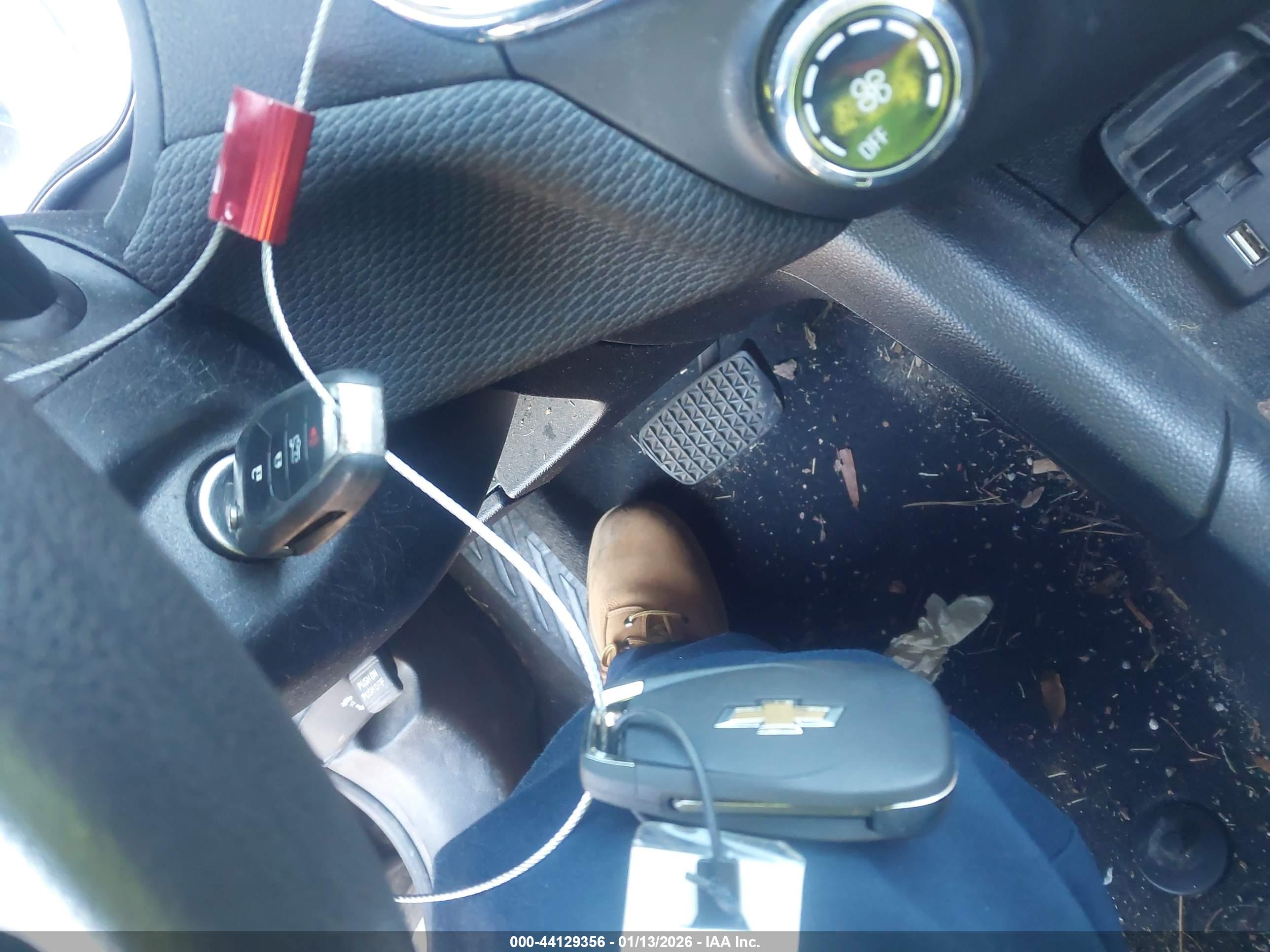 CHEVROLET CRUZE image 11