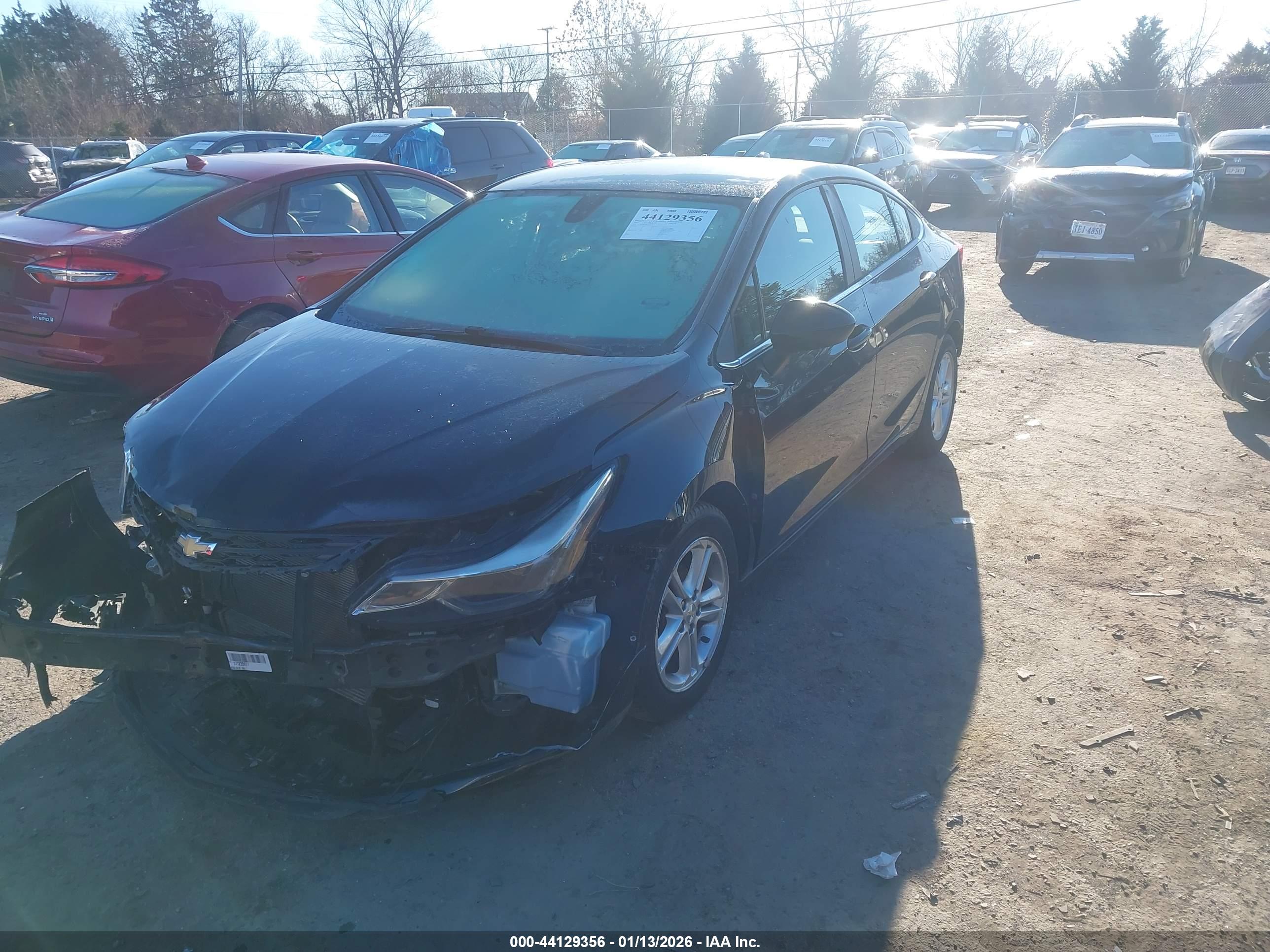 CHEVROLET CRUZE image 2