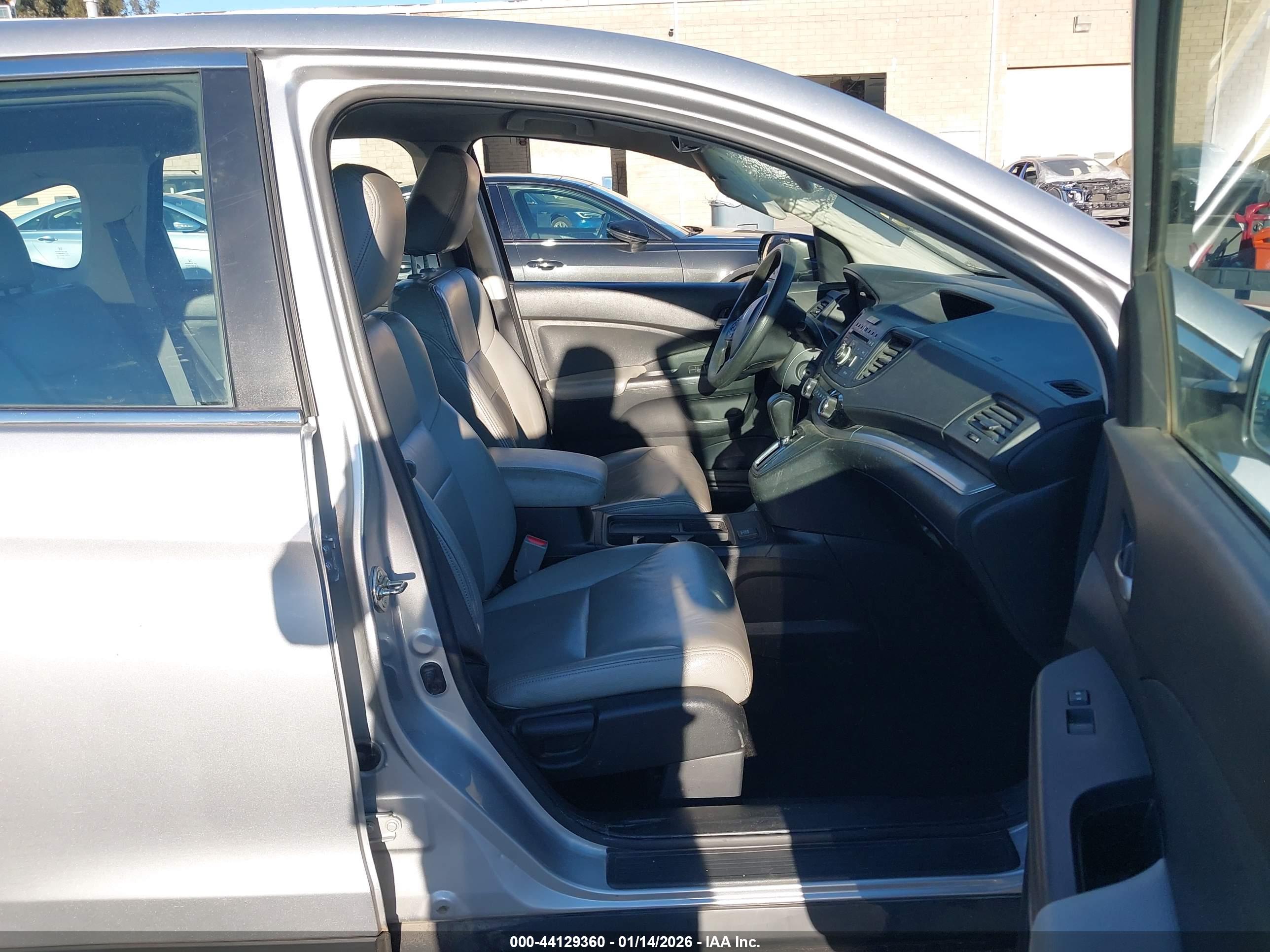 HONDA CR-V image 5