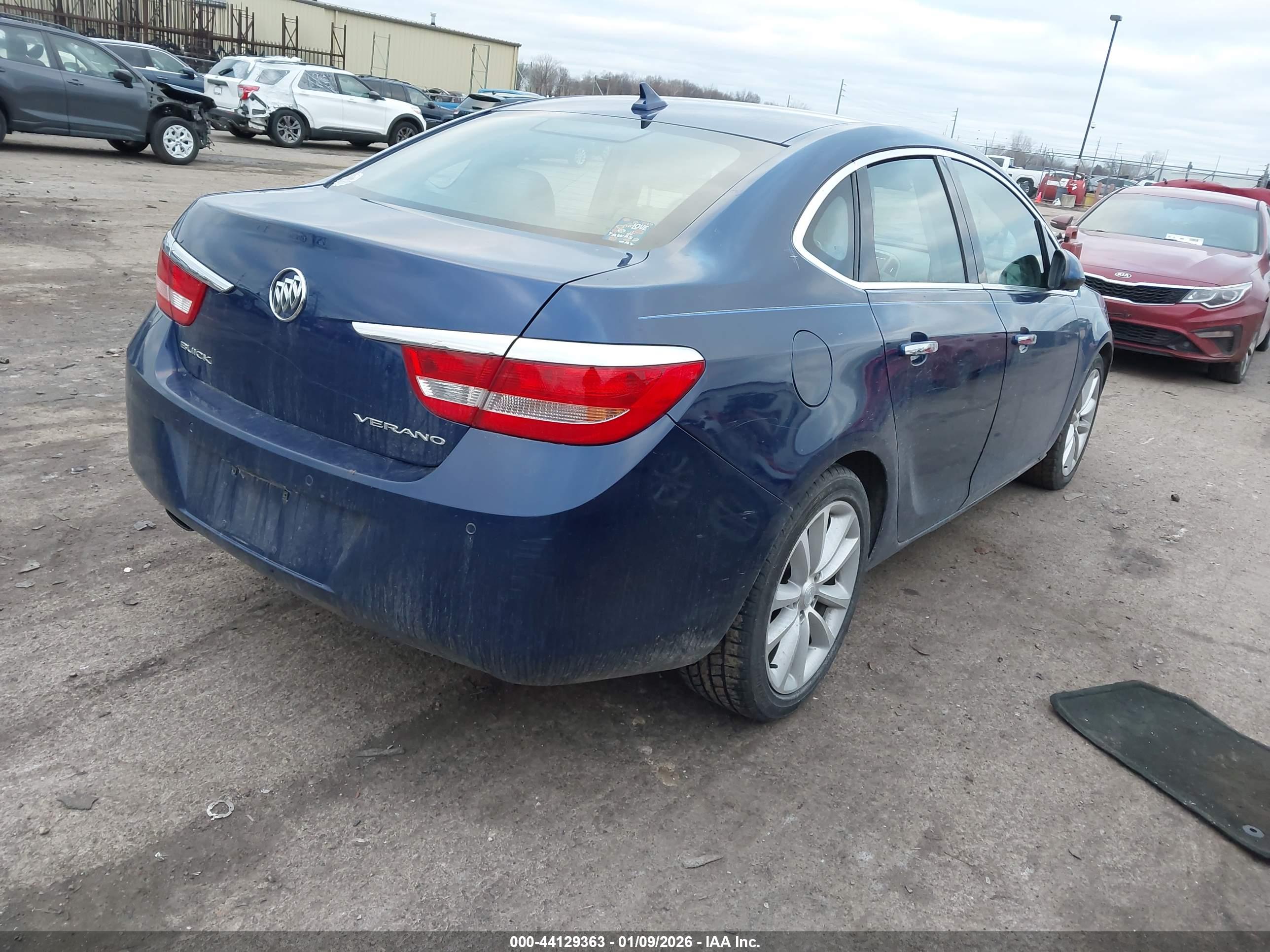 BUICK VERANO image 4