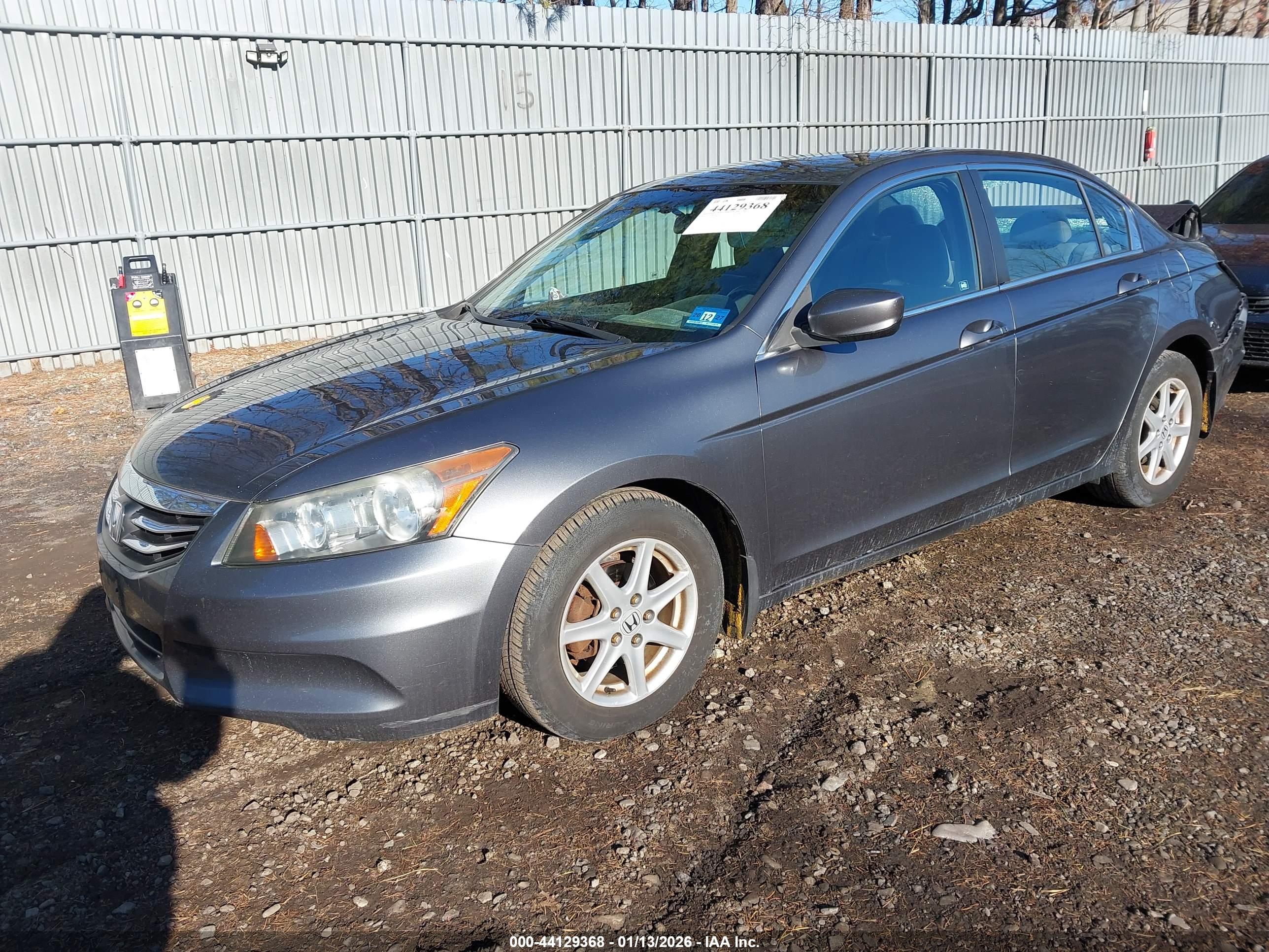 HONDA ACCORD image 2