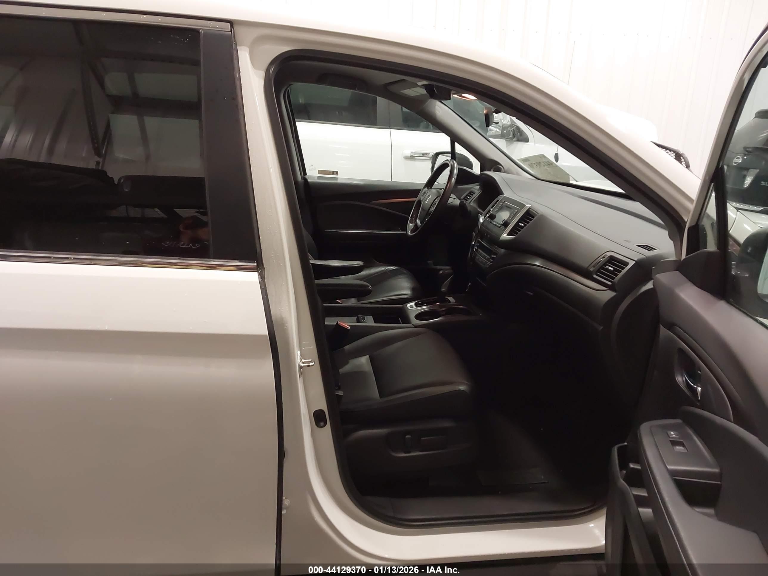HONDA RIDGELINE image 5