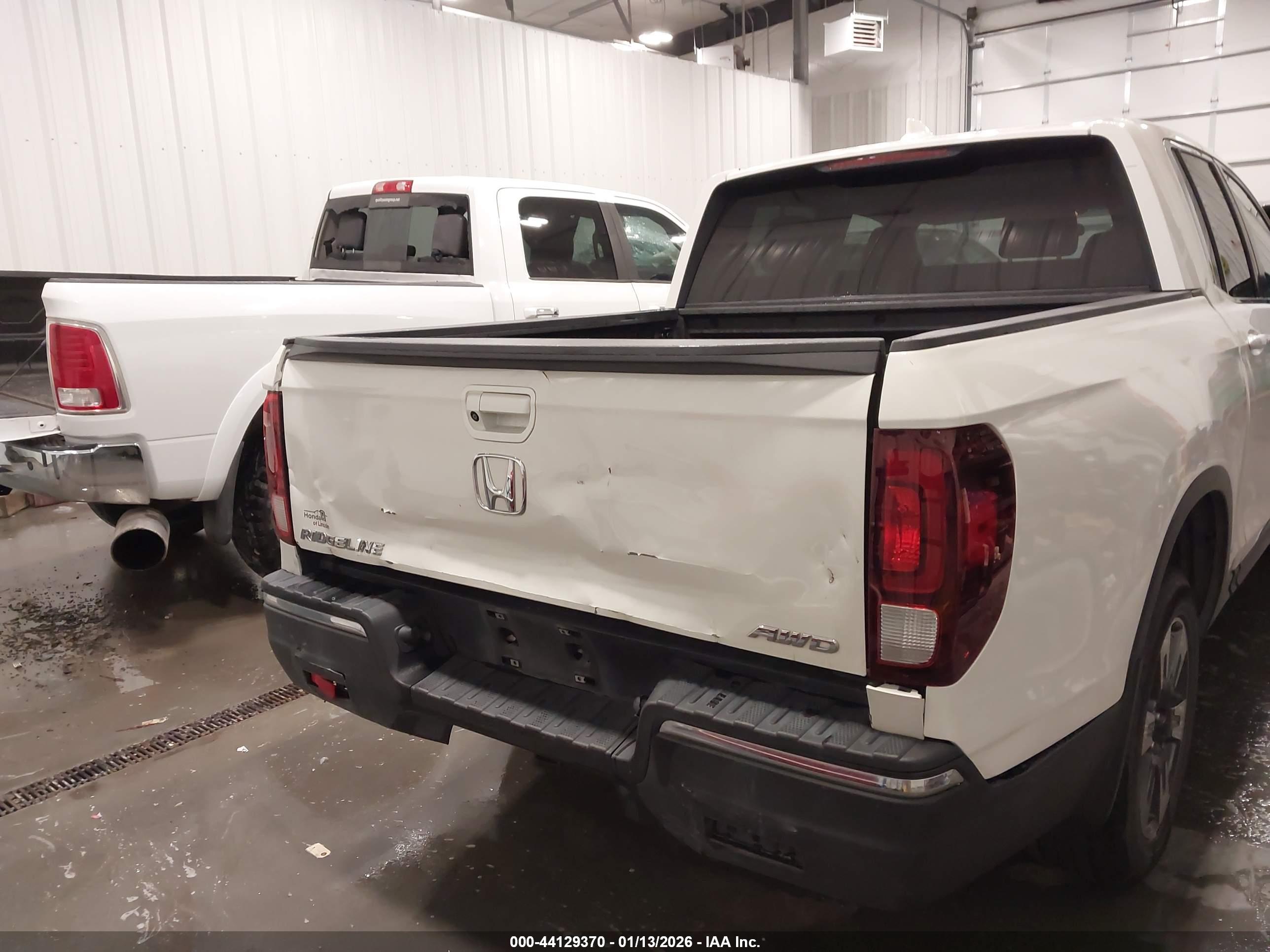 HONDA RIDGELINE image 6