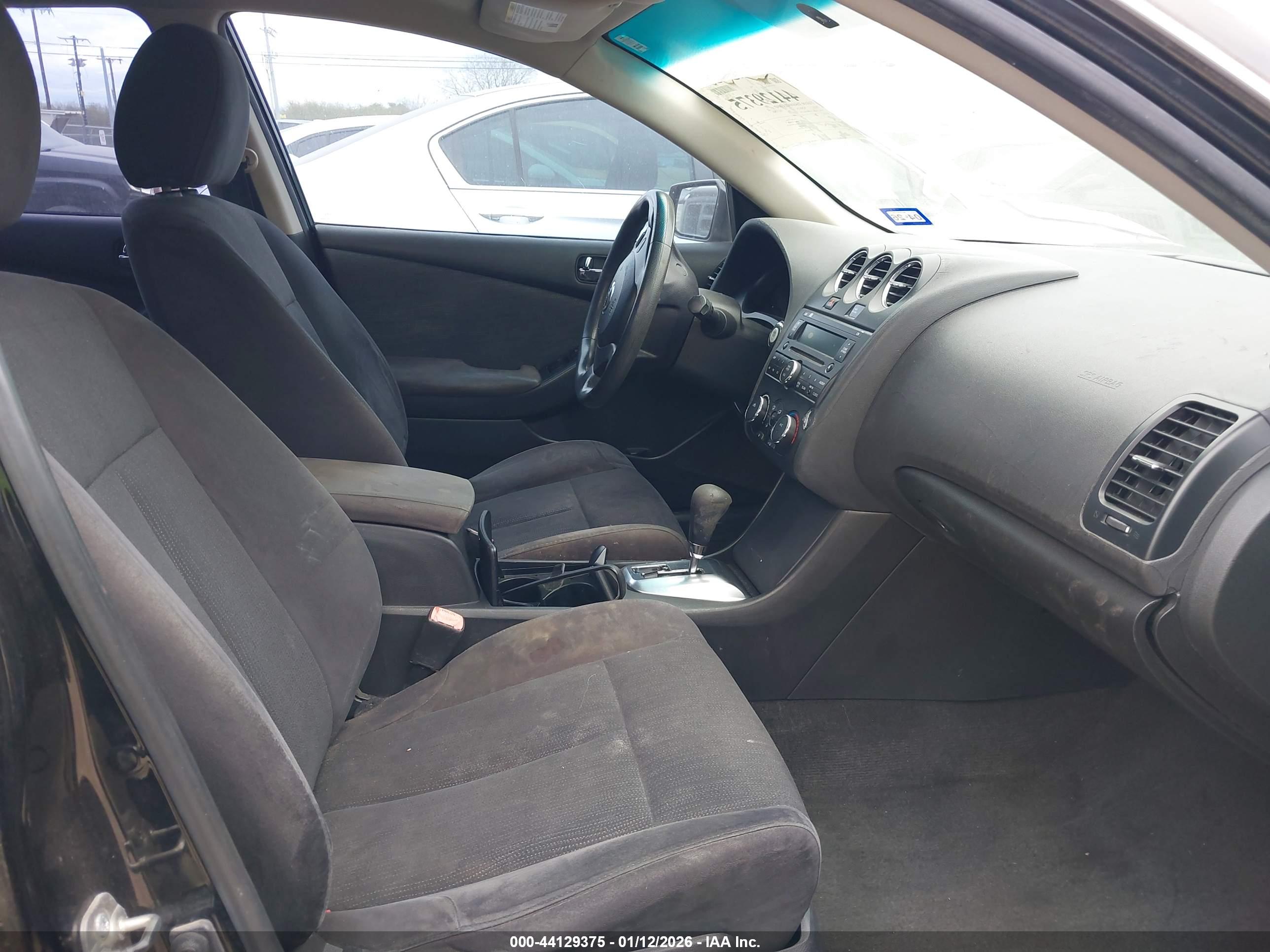 NISSAN ALTIMA image 5