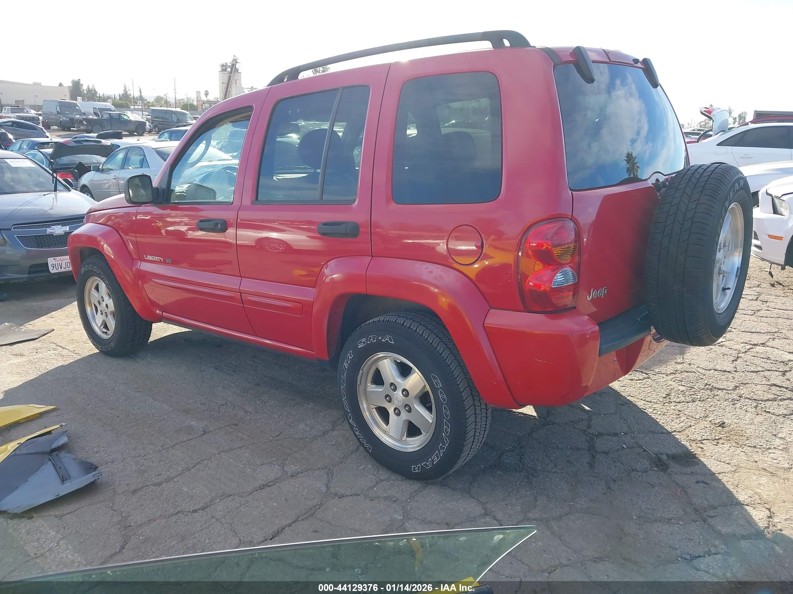JEEP LIBERTY image 3