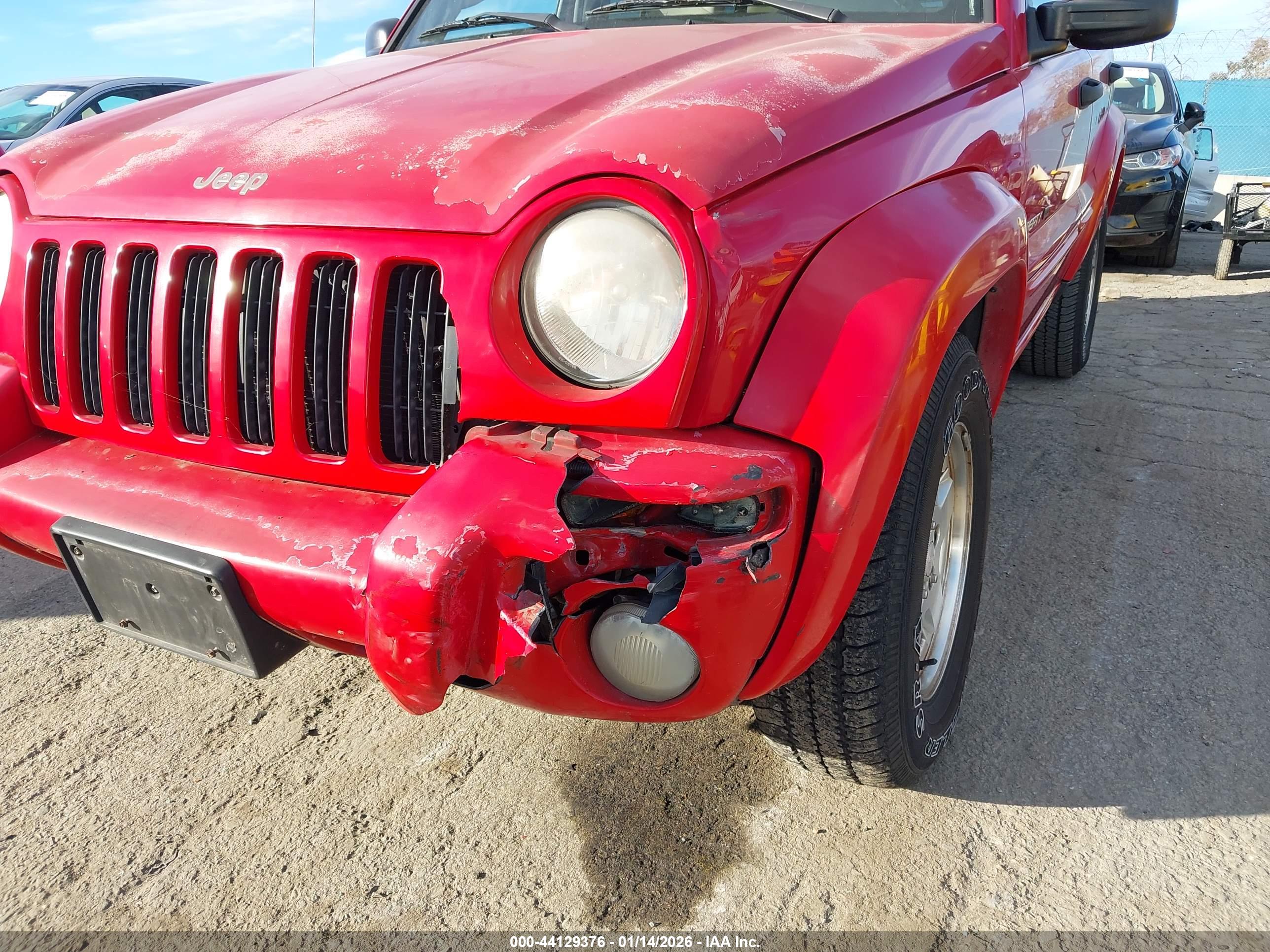 JEEP LIBERTY image 6