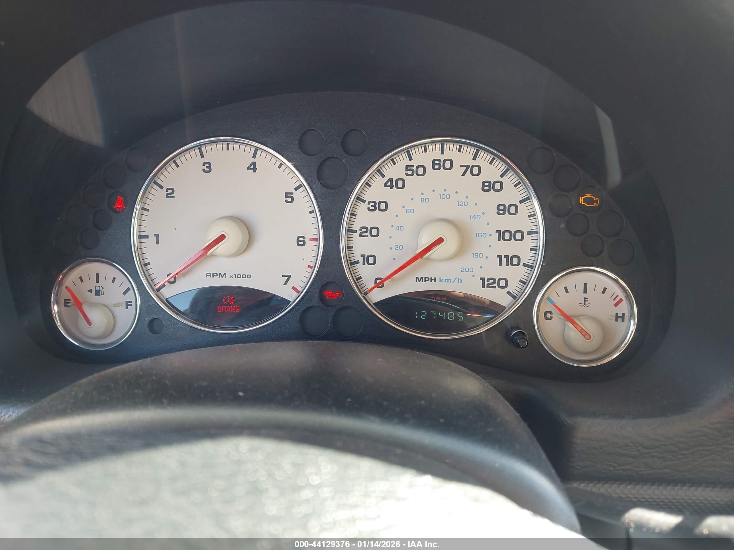 JEEP LIBERTY image 7