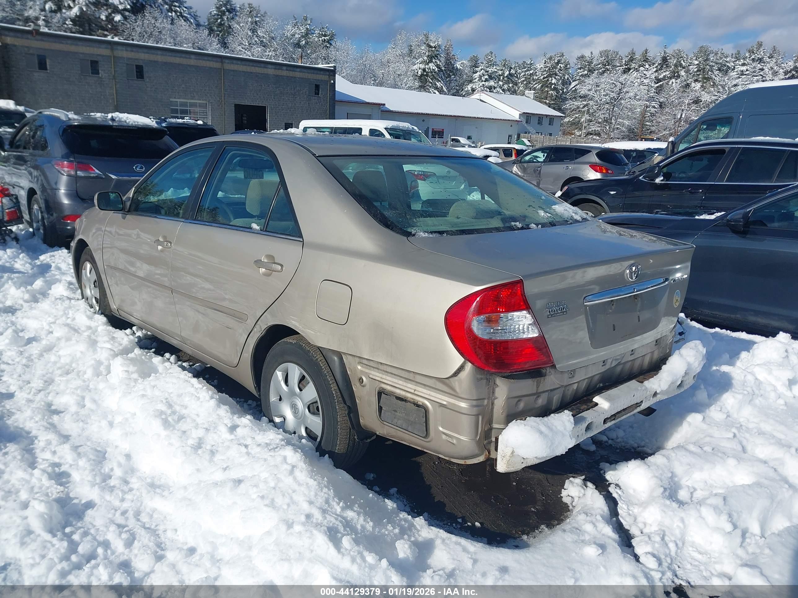 TOYOTA CAMRY image 3