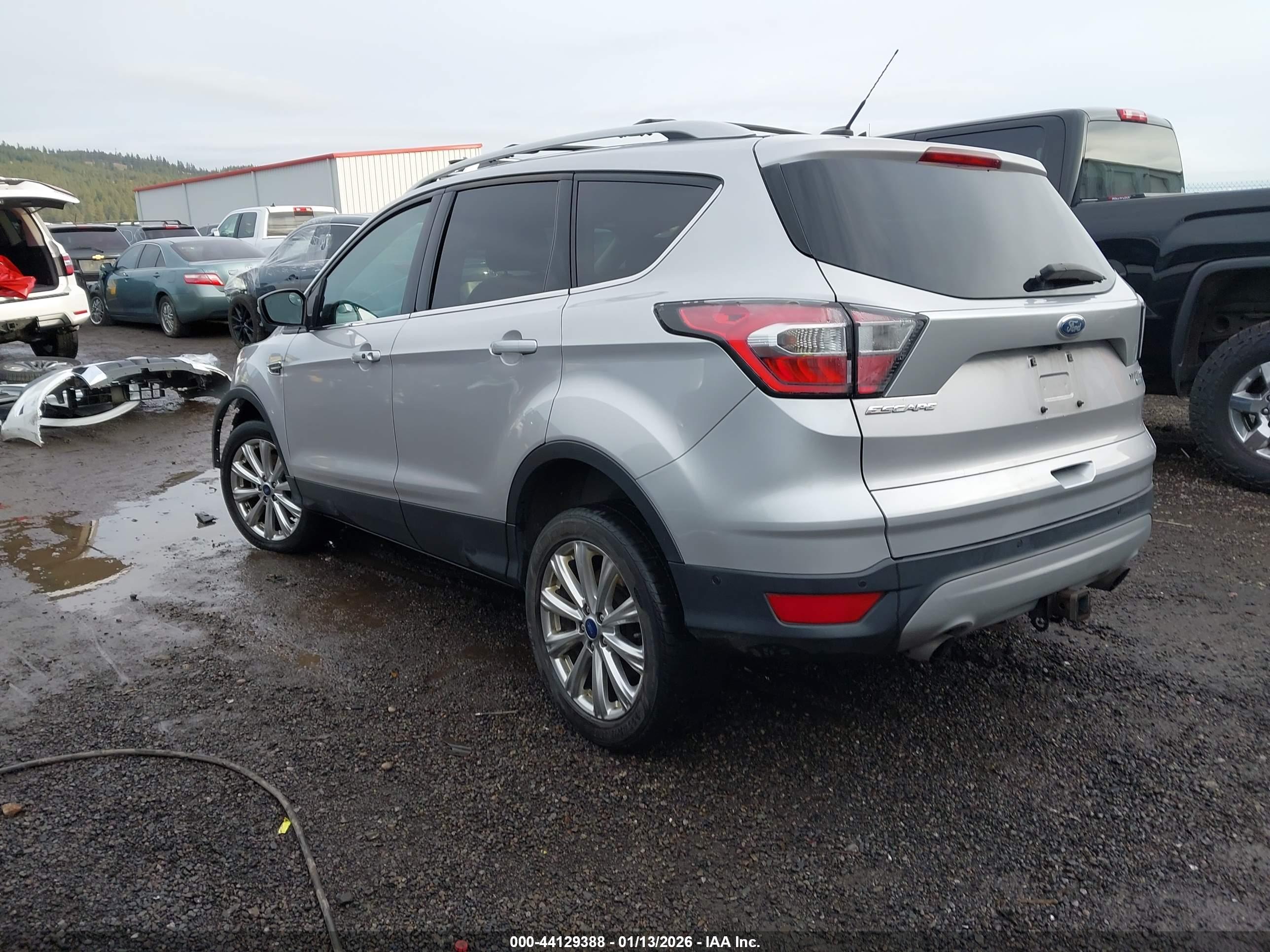 FORD ESCAPE image 3