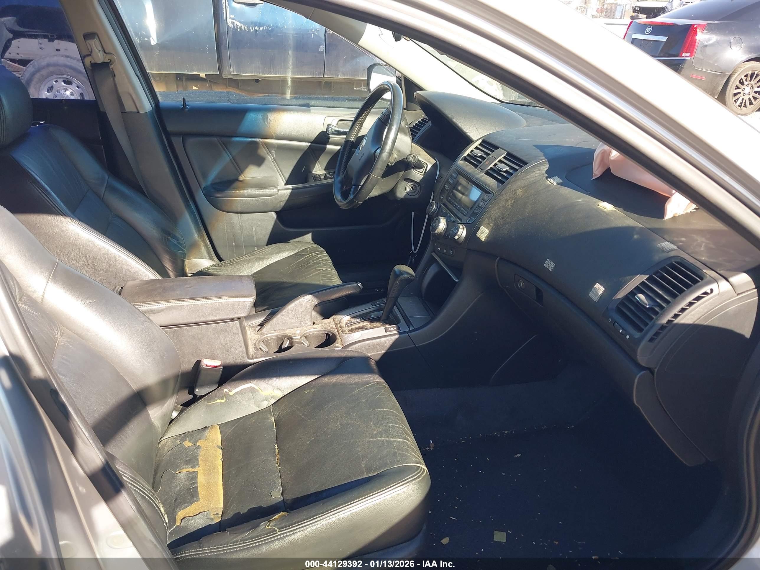 HONDA ACCORD image 5