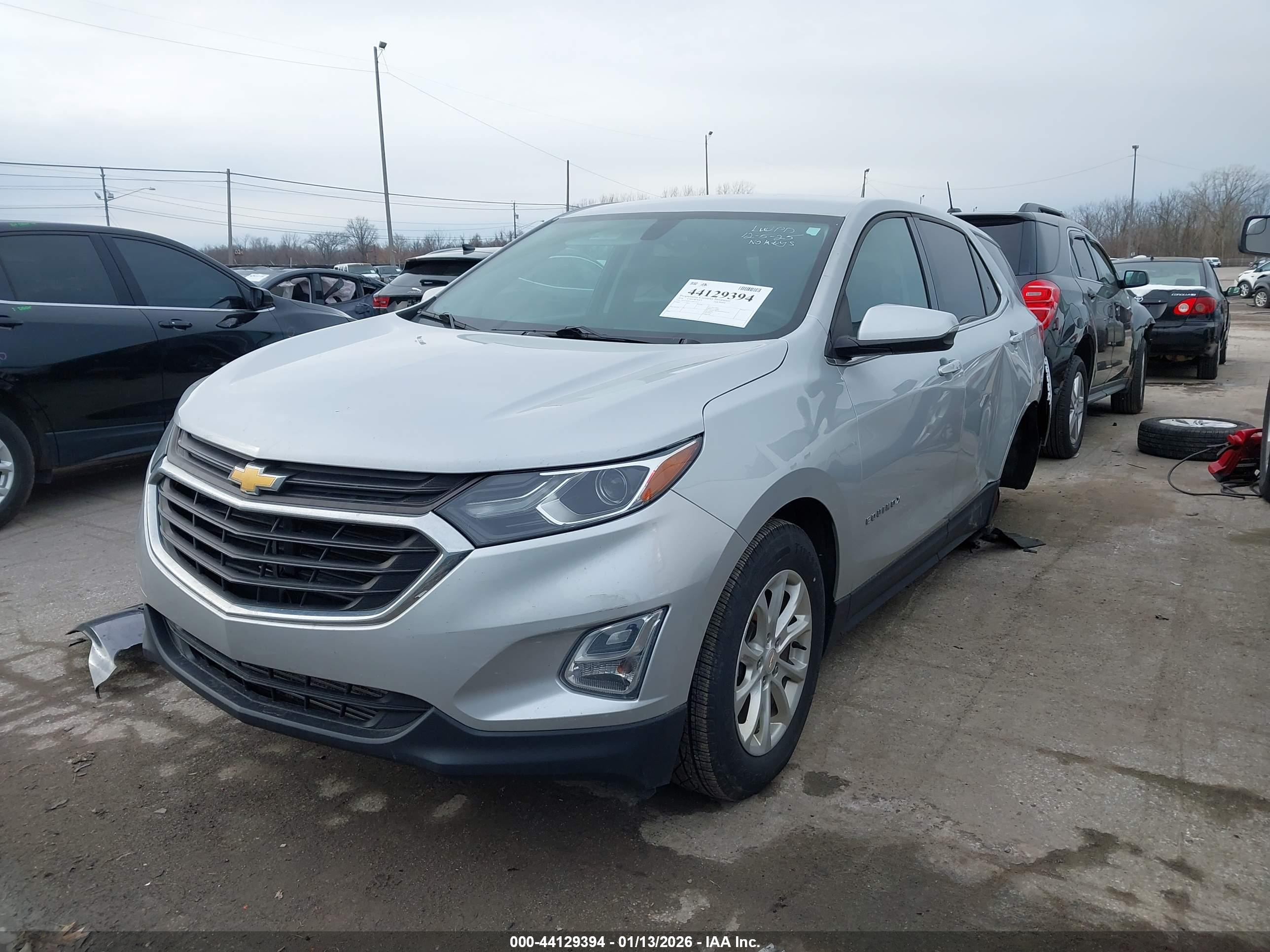 CHEVROLET EQUINOX image 2