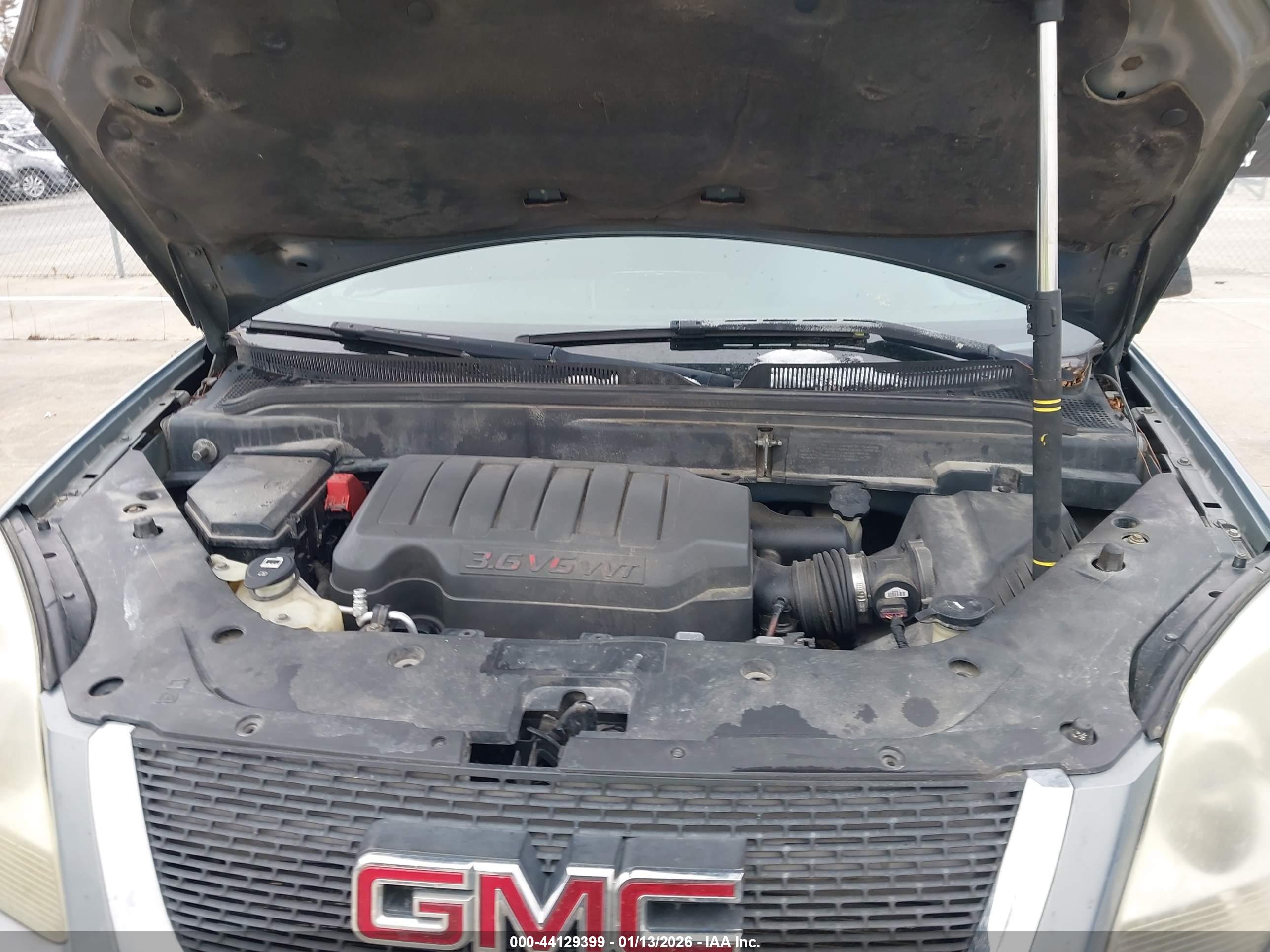 GMC ACADIA image 10