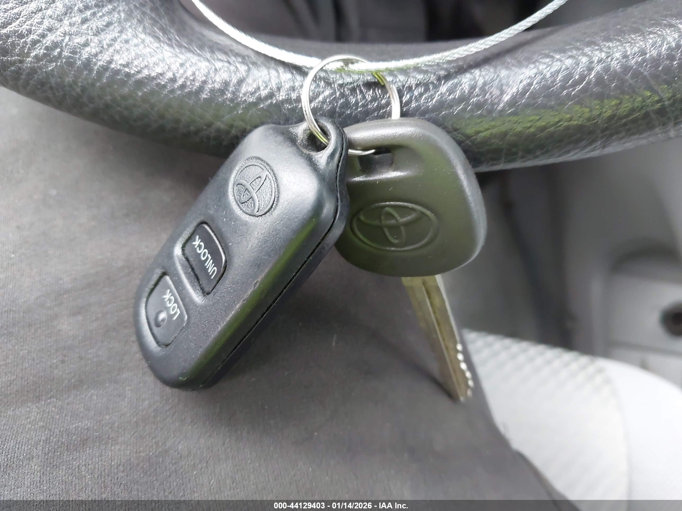 TOYOTA HIGHLANDER image 11