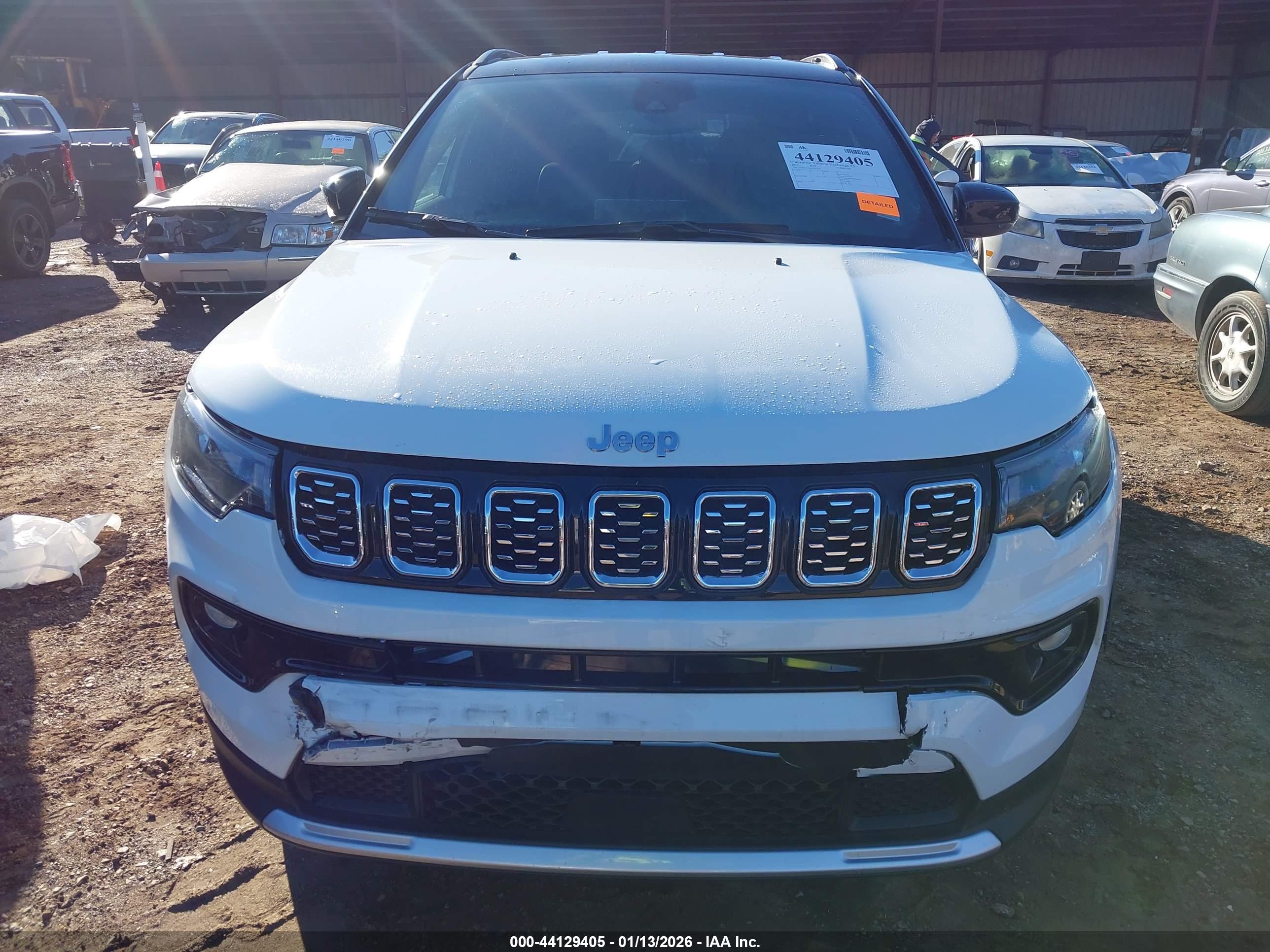 JEEP COMPASS image 6