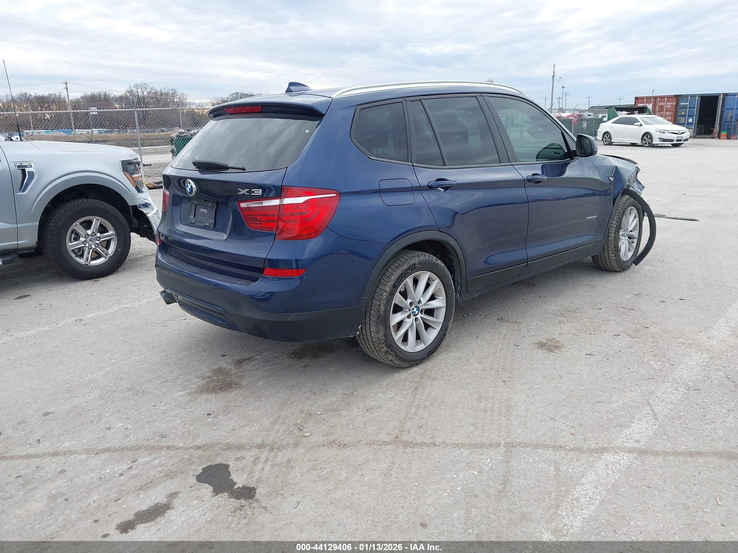 BMW X3 image 4