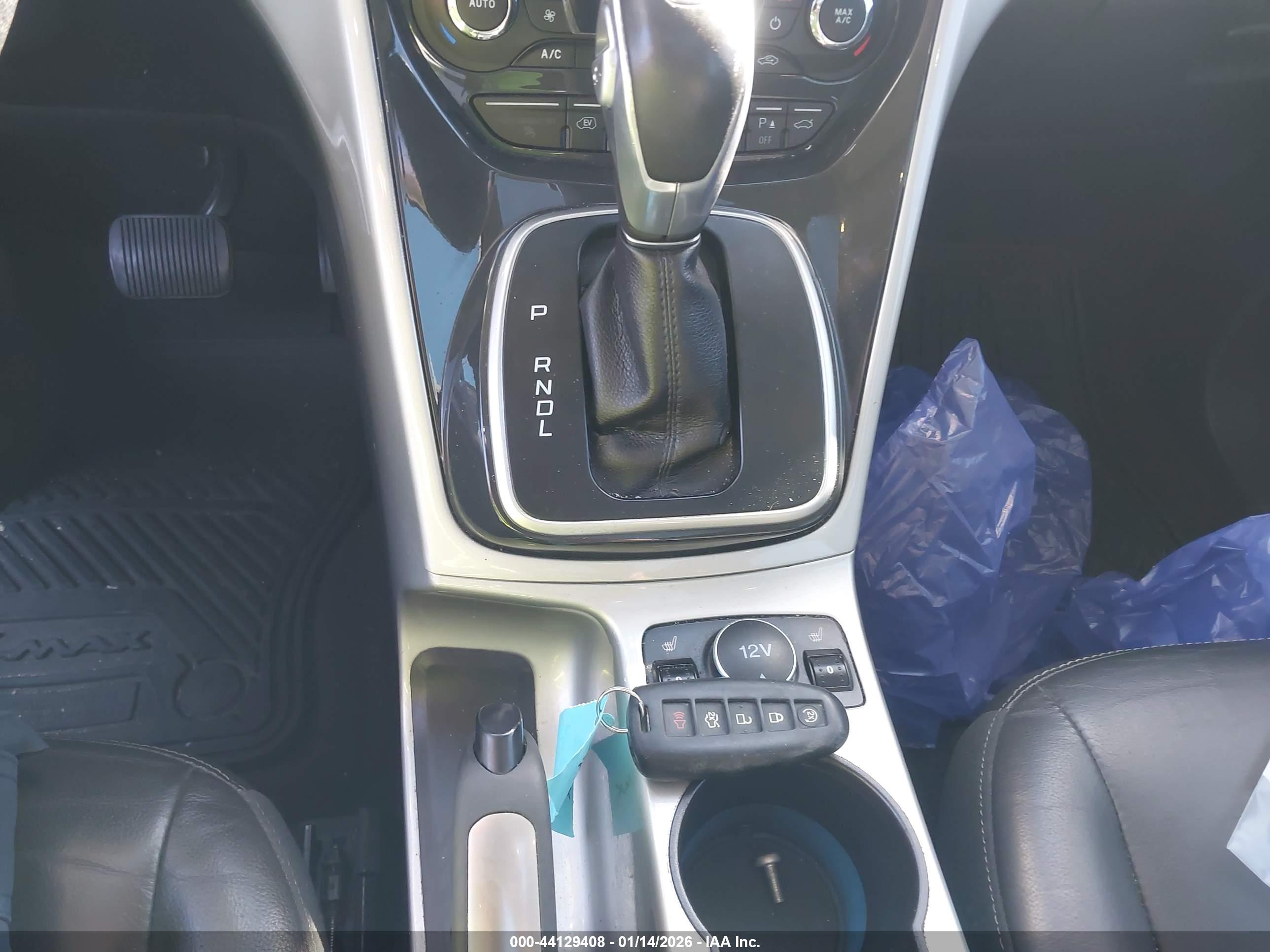 FORD C-MAX image 11