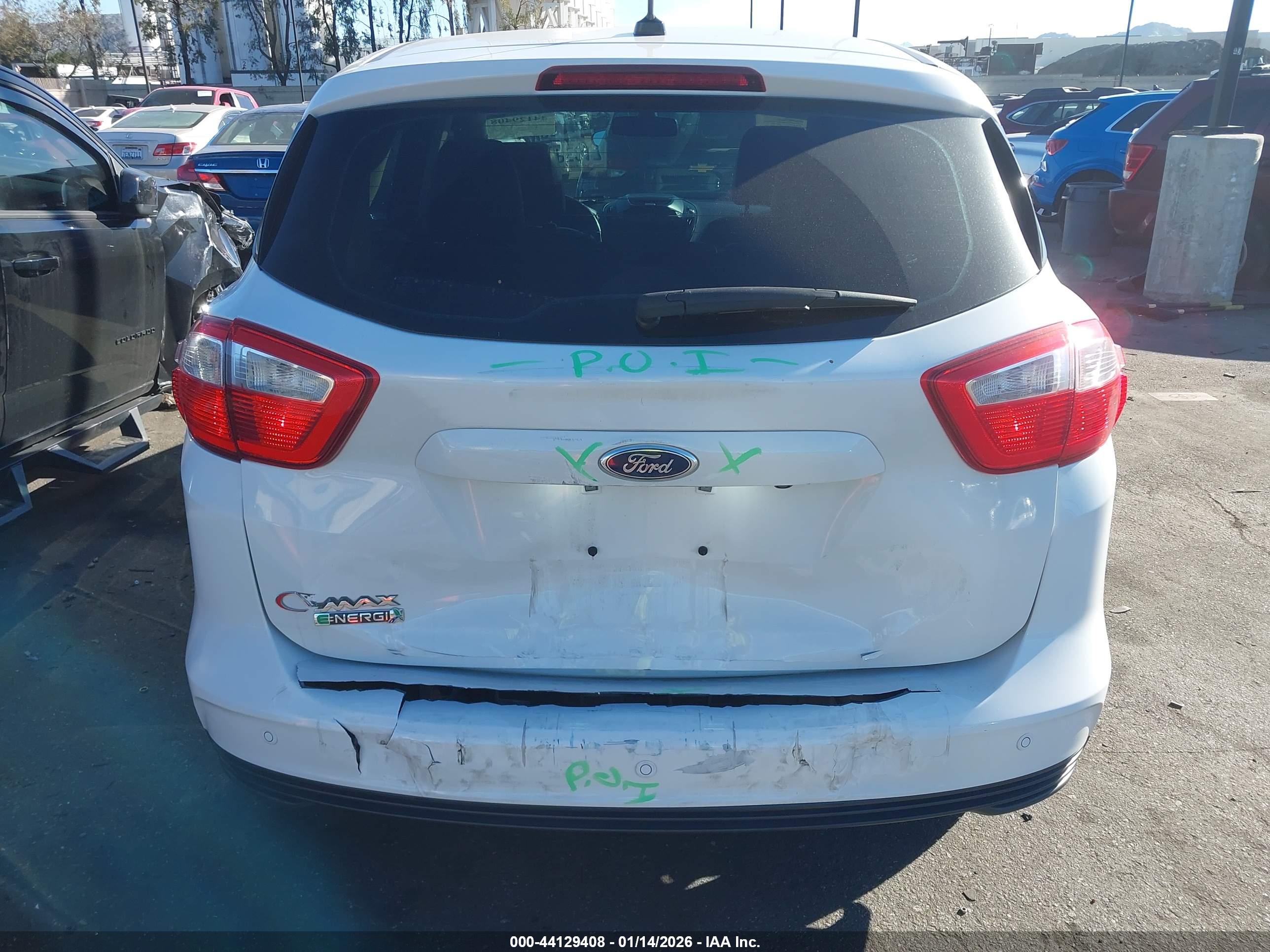 FORD C-MAX image 6