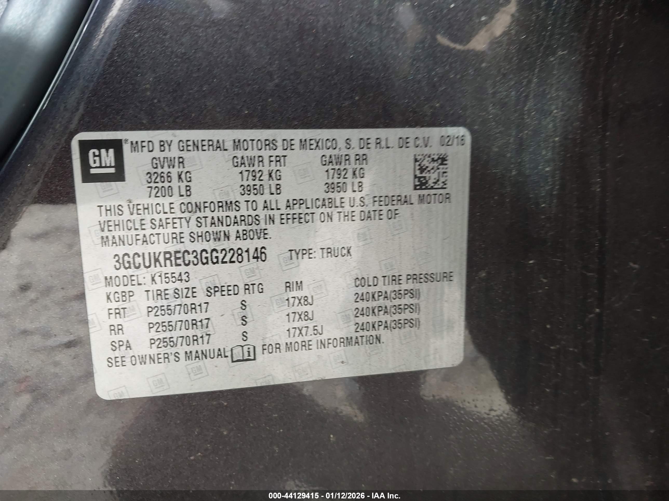 CHEVROLET SILVERADO image 9