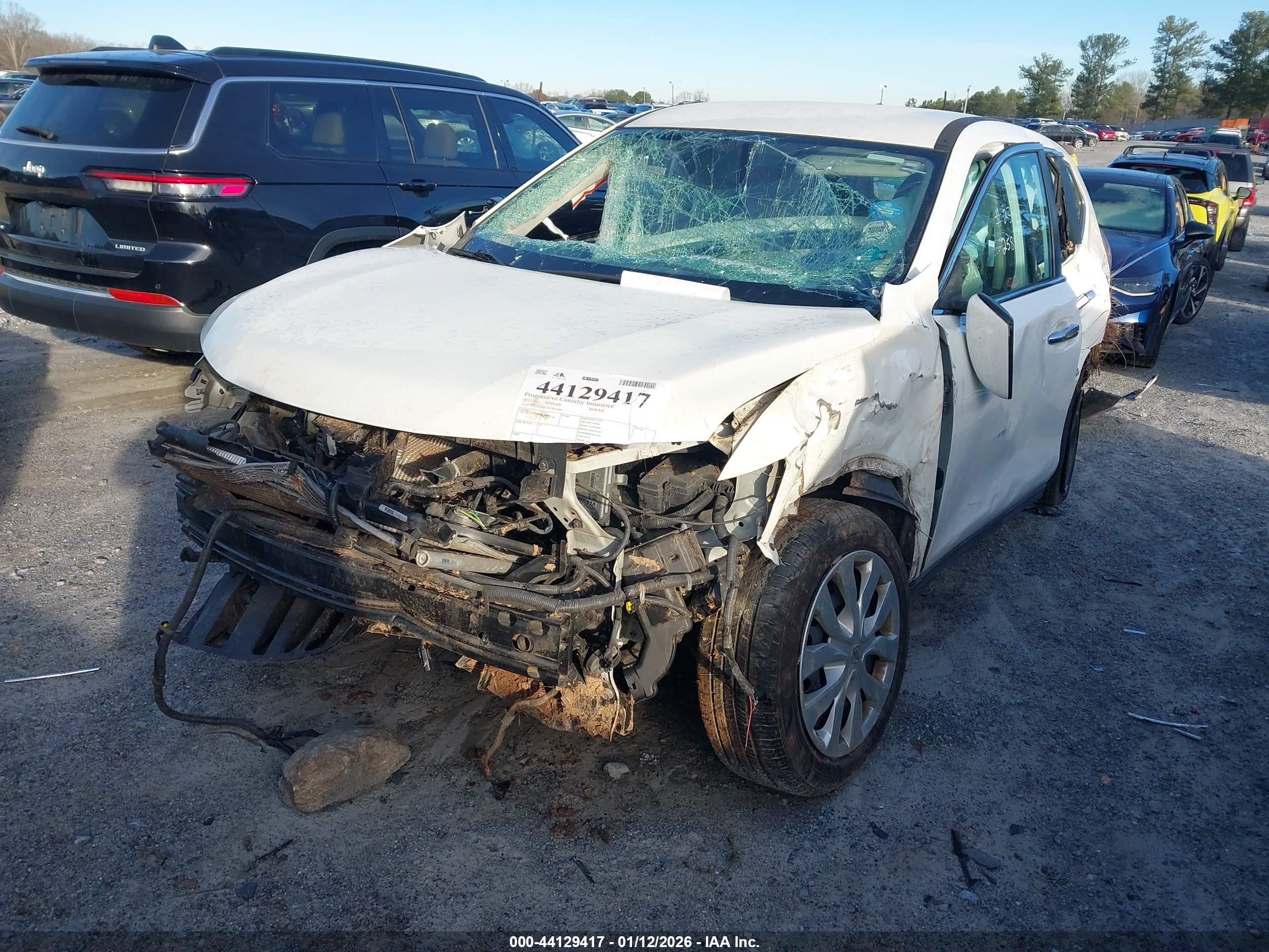 NISSAN ROGUE image 6