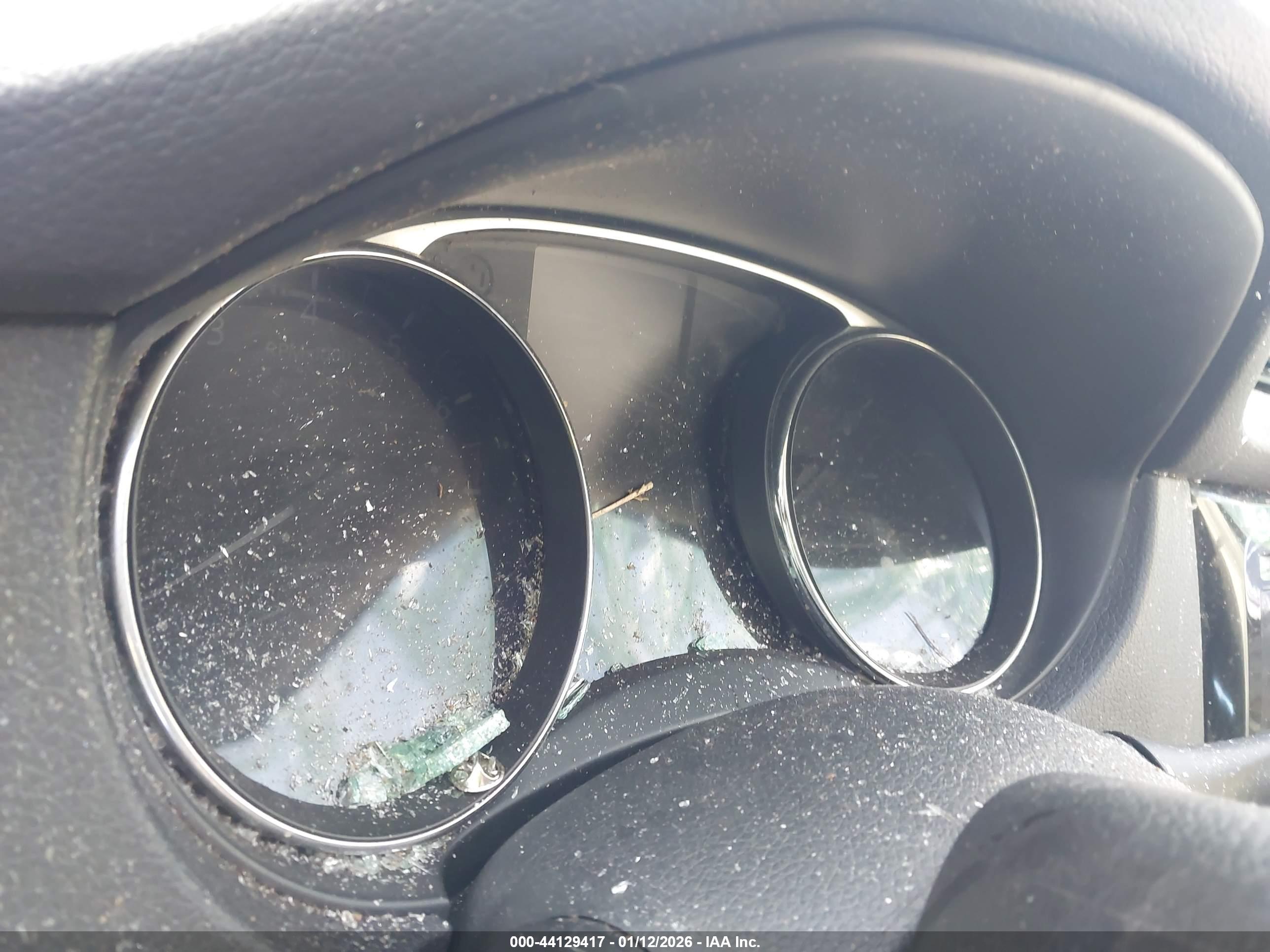 NISSAN ROGUE image 7