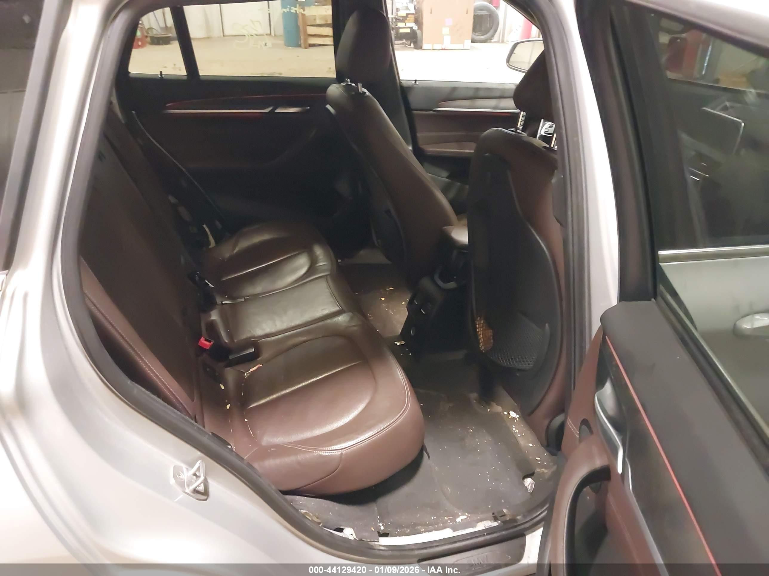 BMW X1 image 8