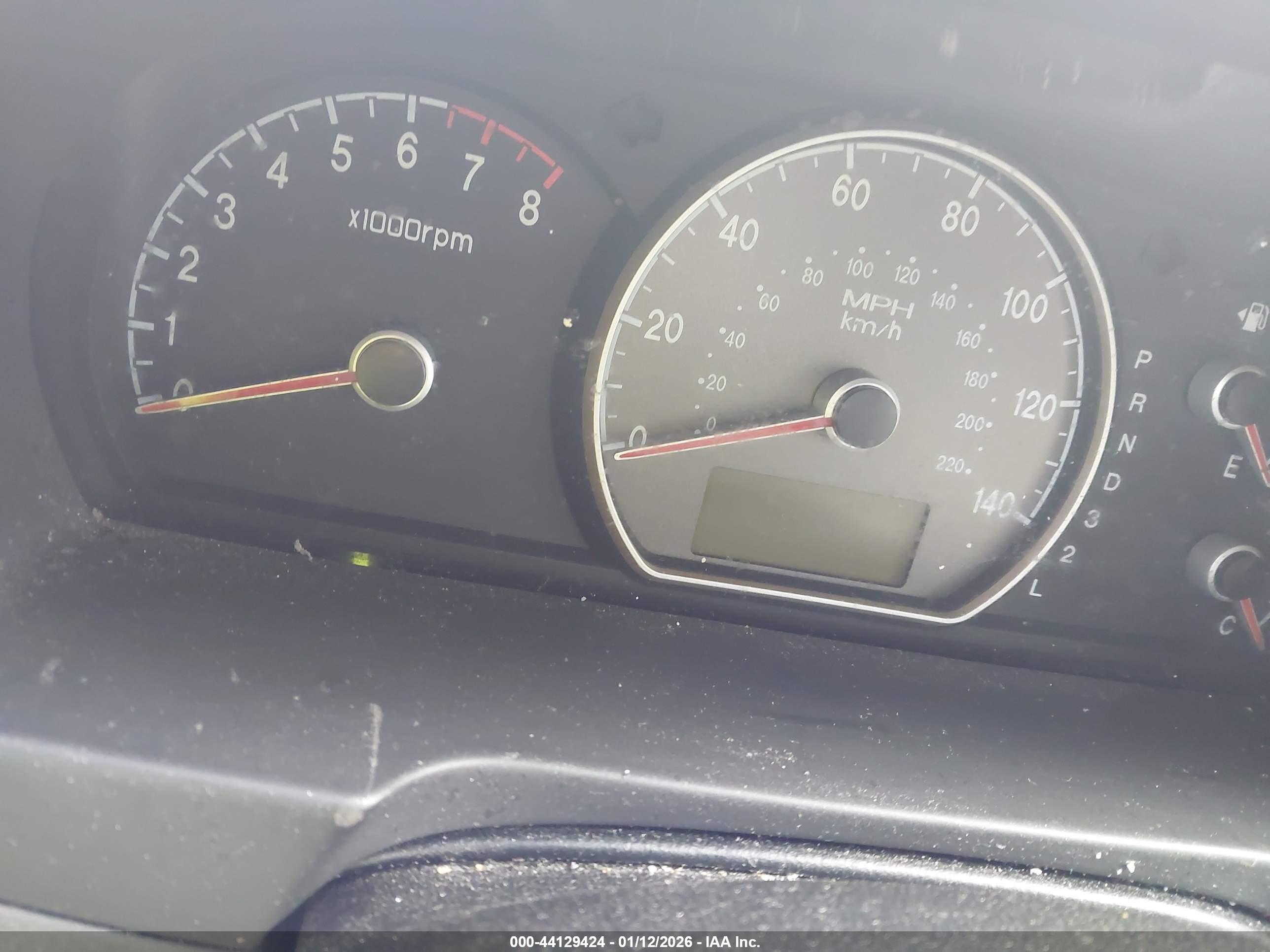 HYUNDAI ELANTRA image 7