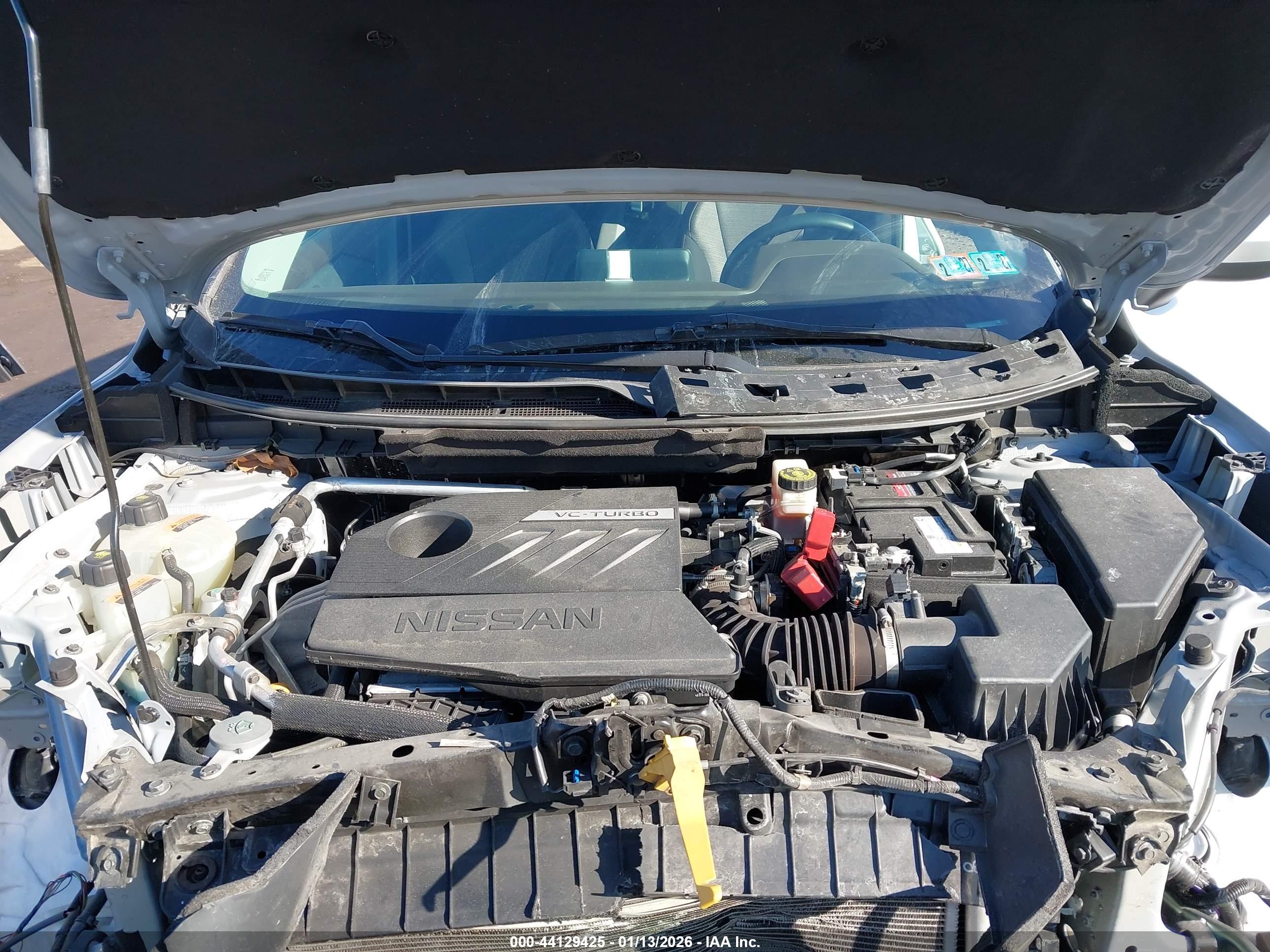 NISSAN ROGUE image 10