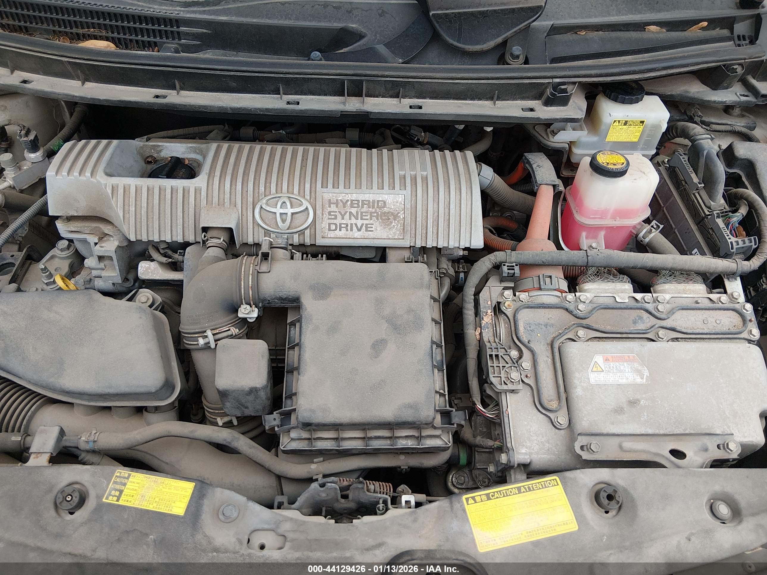 TOYOTA PRIUS image 10
