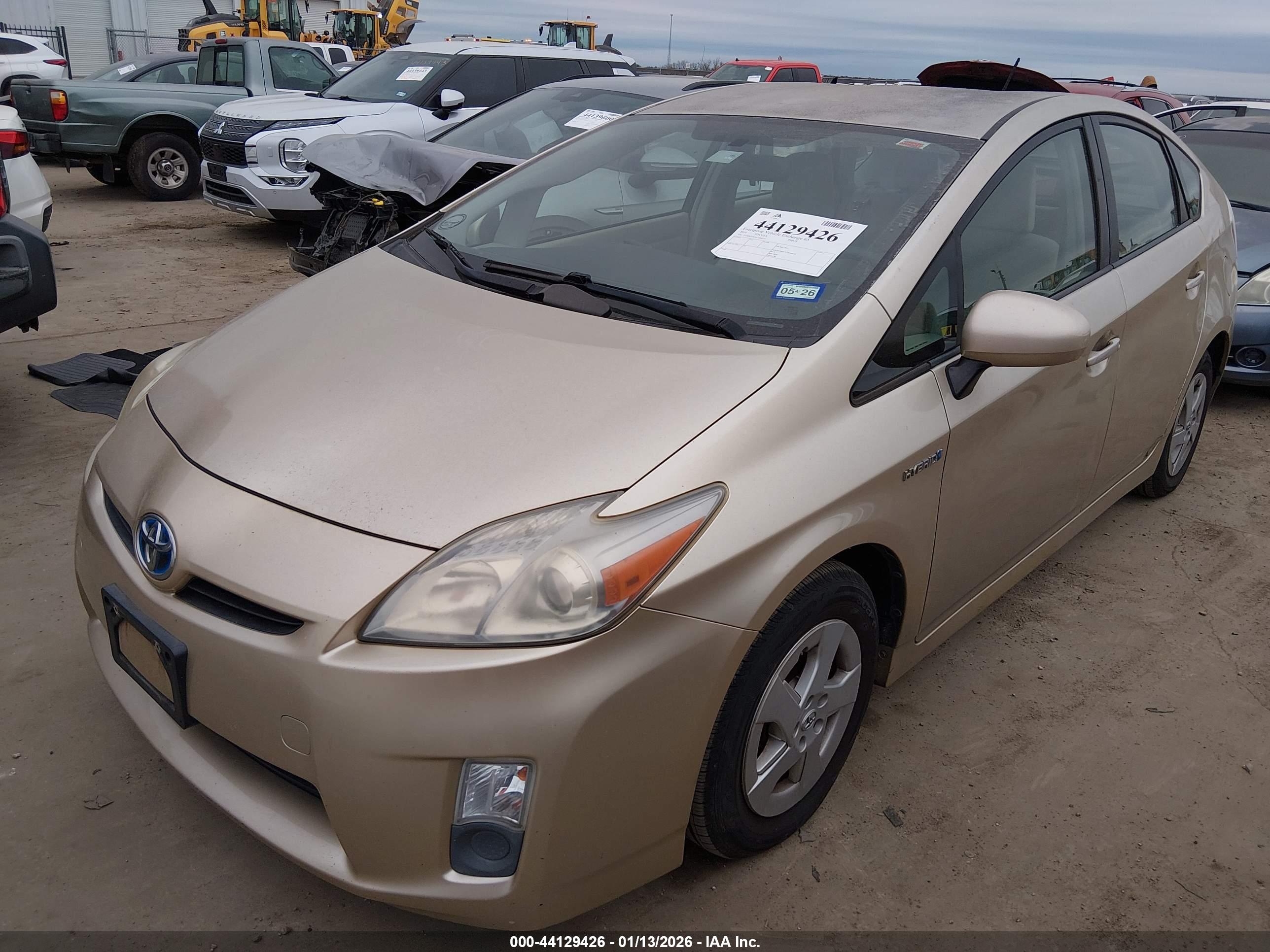 TOYOTA PRIUS image 2