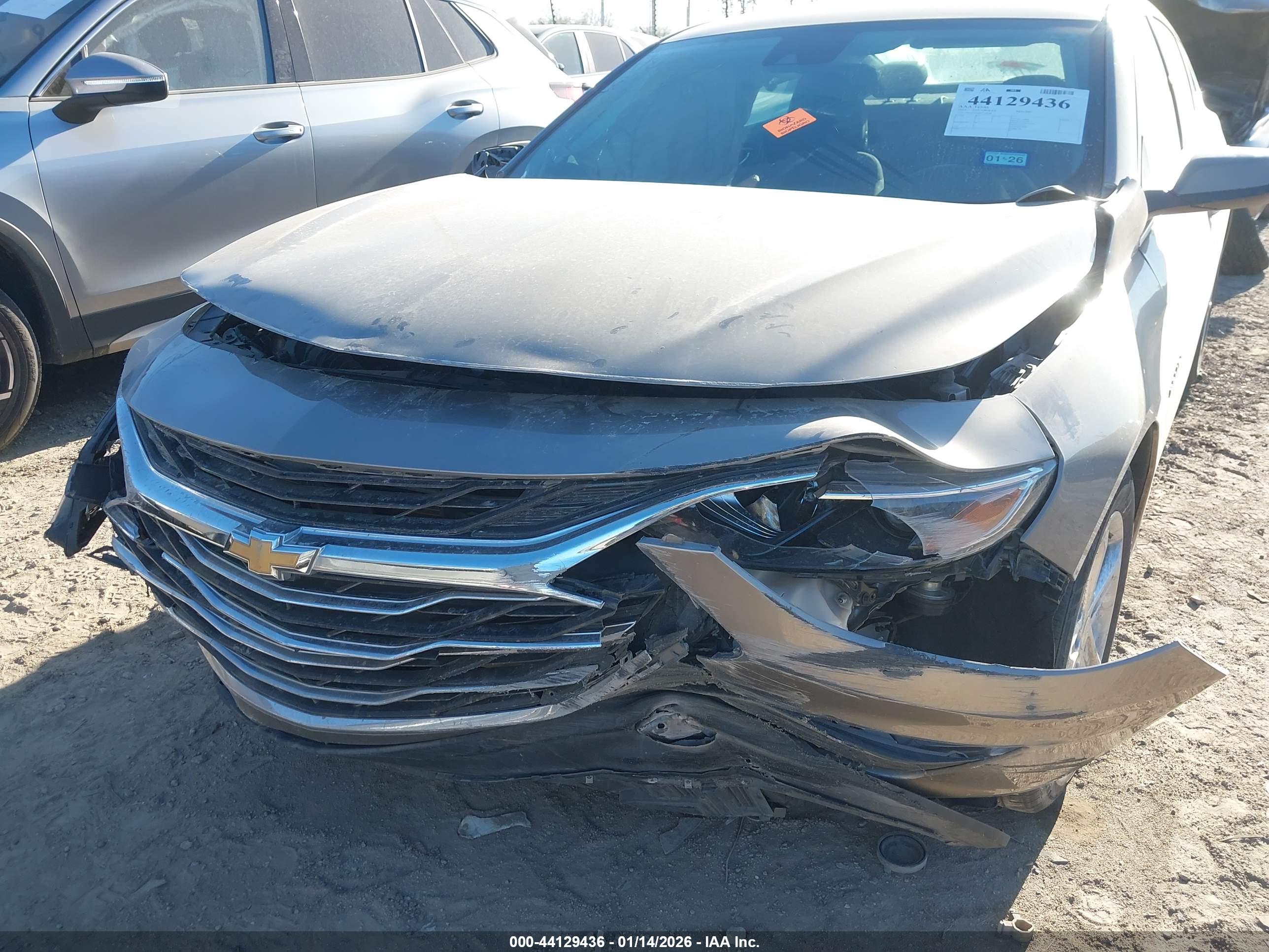 CHEVROLET MALIBU image 6