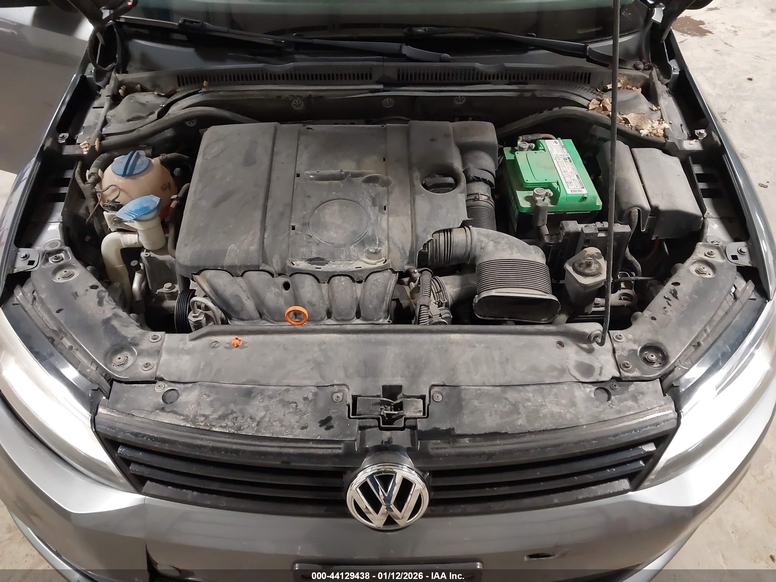 VOLKSWAGEN JETTA image 10
