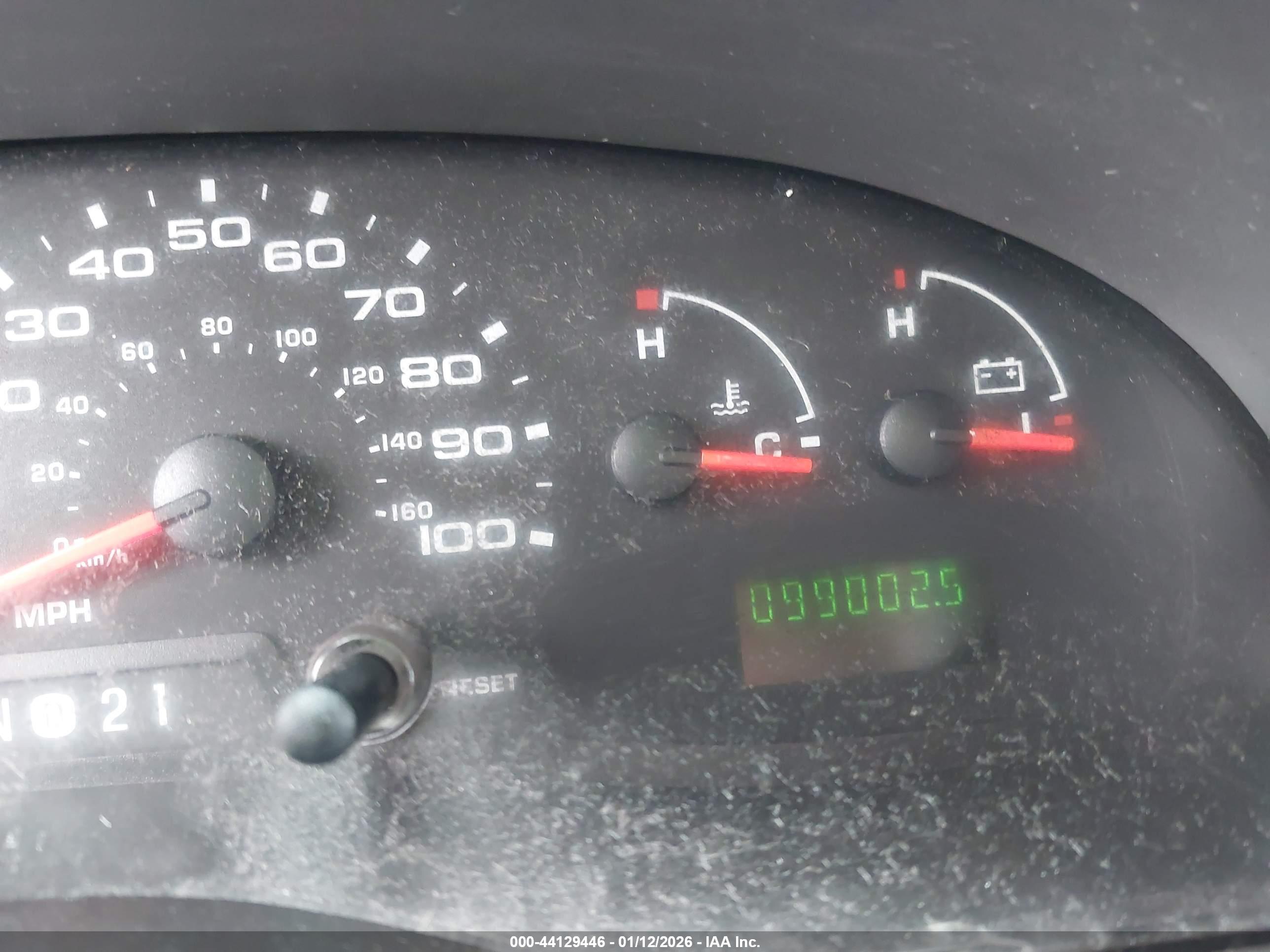 FORD E-350 image 7