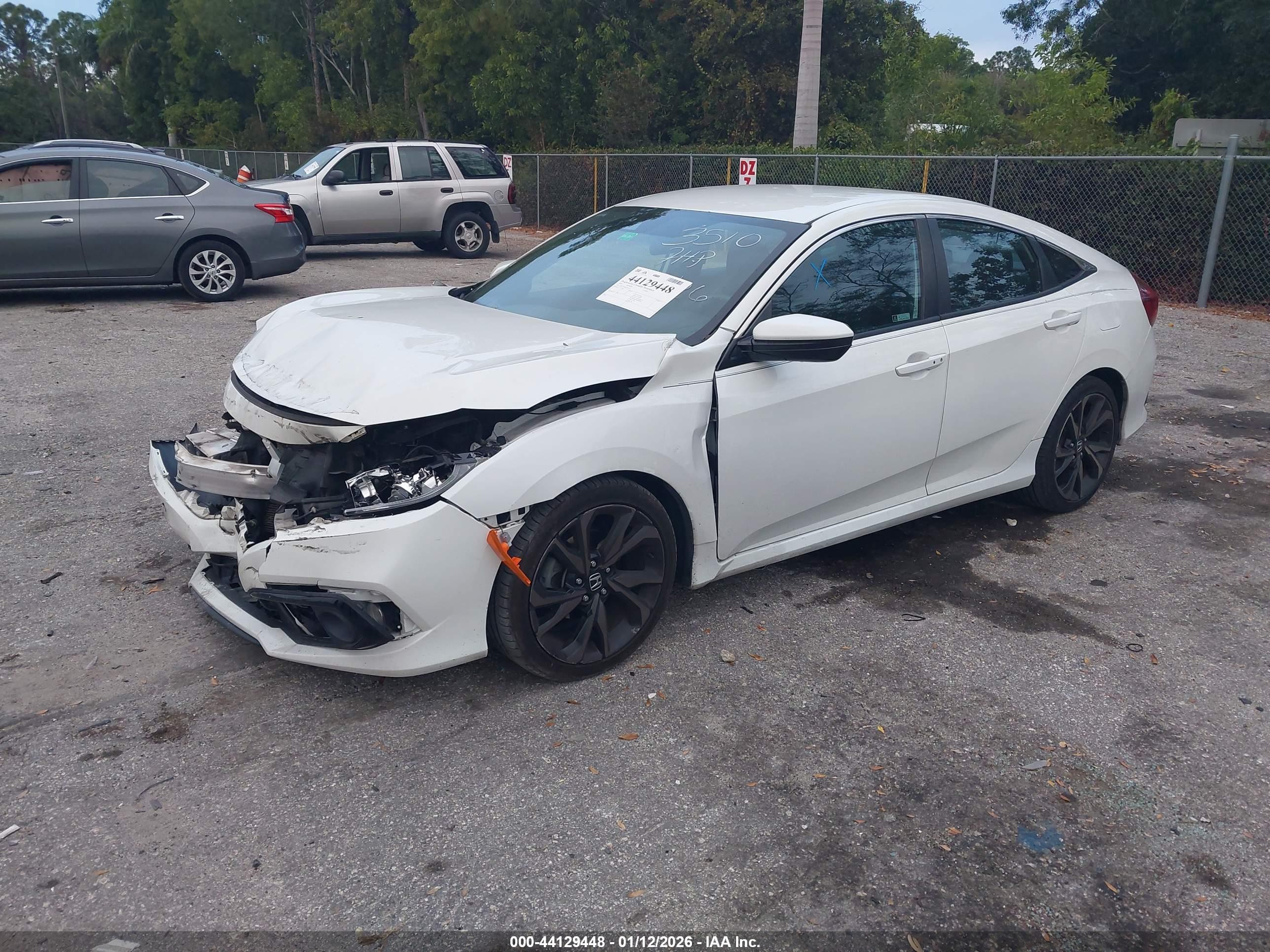 HONDA CIVIC image 2