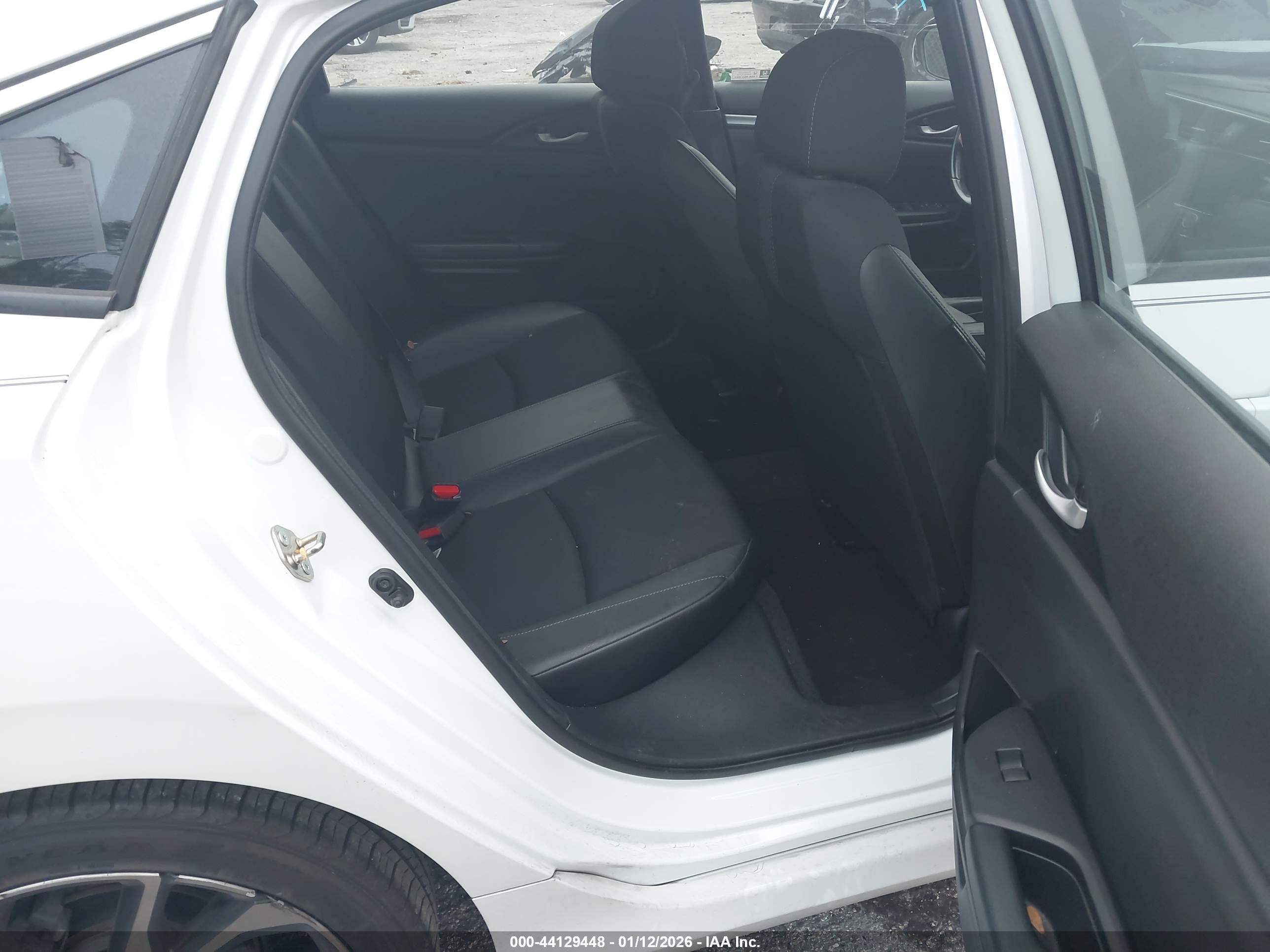 HONDA CIVIC image 8